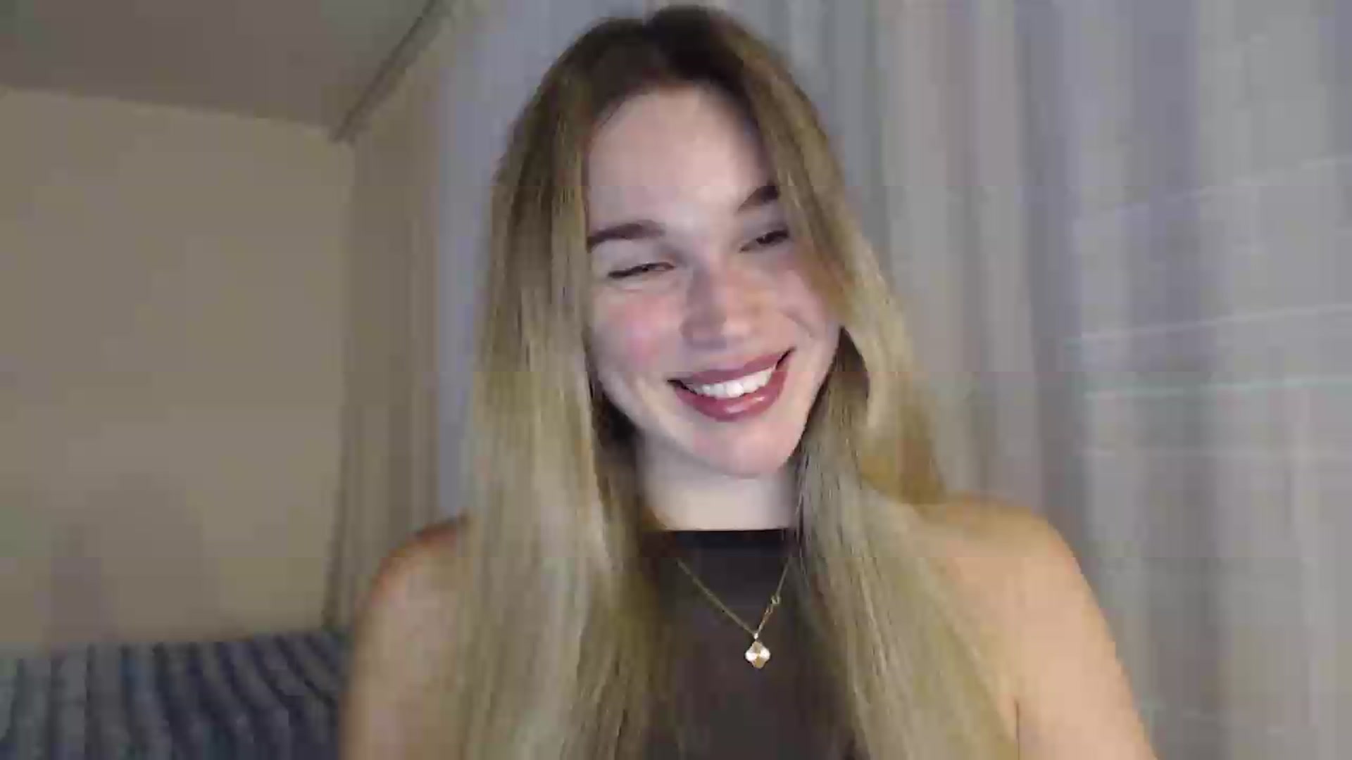 Gallery image thumbnail from Ooh_Cassie's myfreecams stream on, 07/17/2026, 19:11 image 1 of 20