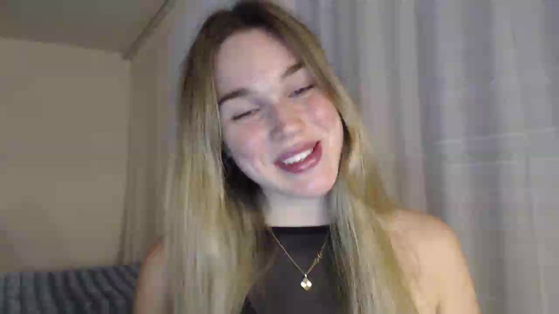 Gallery image thumbnail from Ooh_Cassie's myfreecams stream on, 07/17/2026, 19:11 image 5 of 20