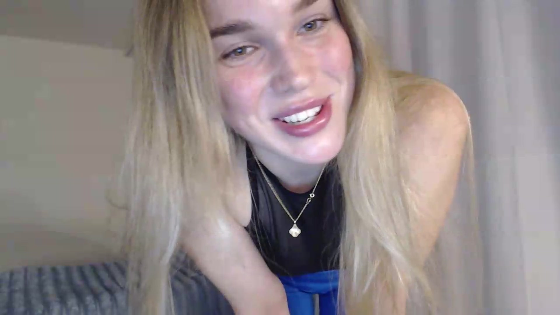 Gallery image thumbnail from Ooh_Cassie's myfreecams stream on, 07/17/2026, 19:11 image 20 of 20