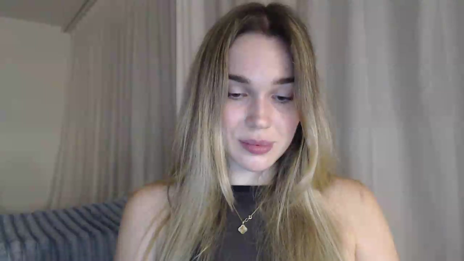 Gallery image thumbnail from Ooh_Cassie's myfreecams stream on, 07/17/2026, 20:38 image 11 of 20