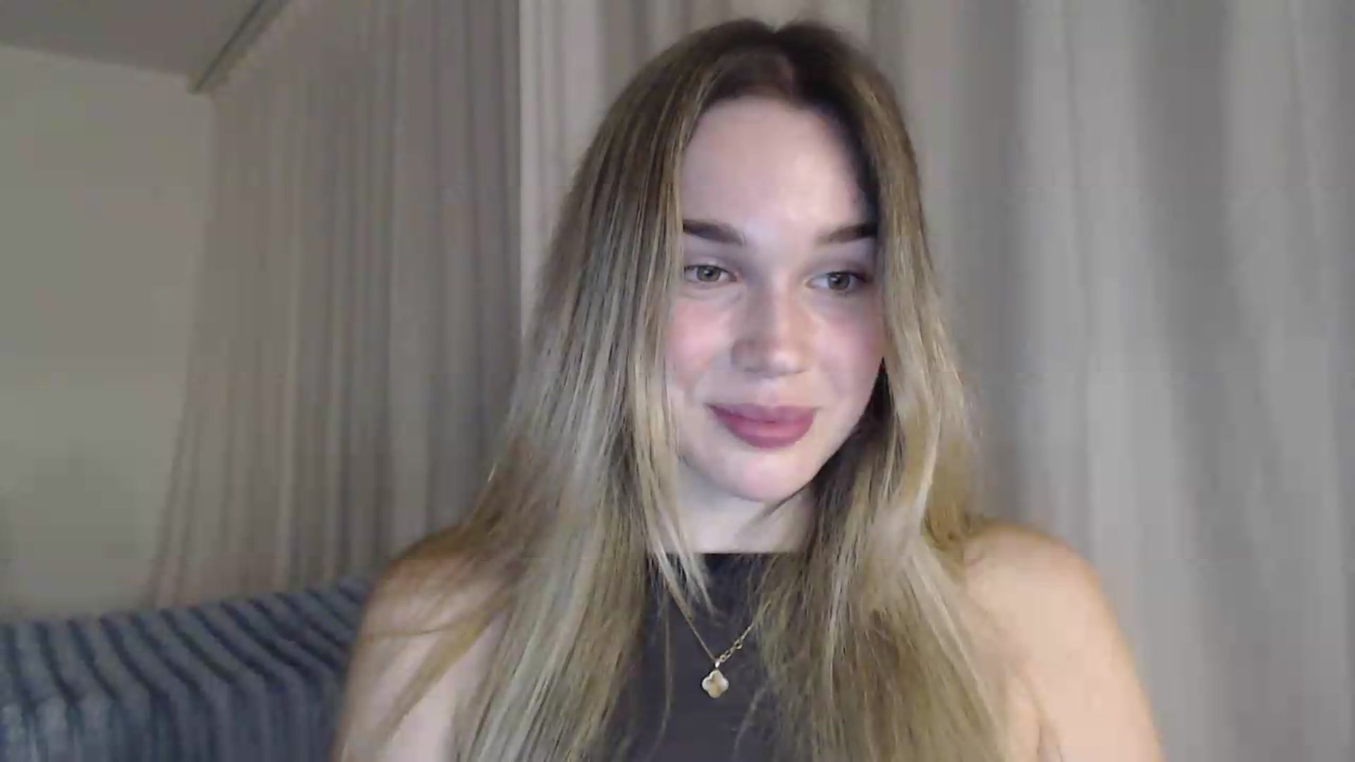 Gallery image thumbnail from Ooh_Cassie's myfreecams stream on, 07/17/2026, 20:38 image 20 of 20