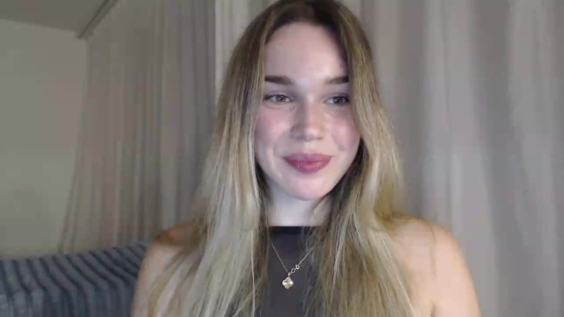 Gallery image thumbnail from Ooh_Cassie's myfreecams stream on, 07/17/2026, 20:38 image 10 of 20