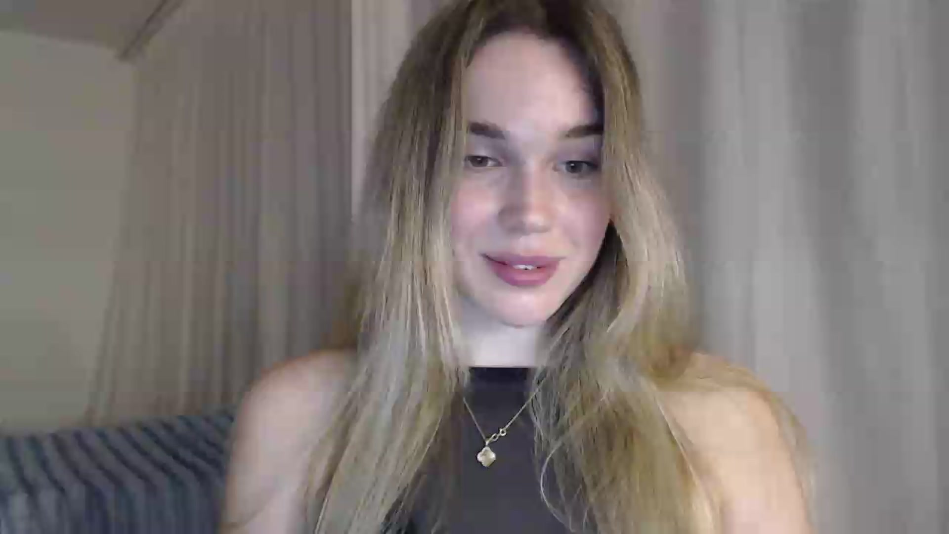 Gallery image thumbnail from Ooh_Cassie's myfreecams stream on, 07/17/2026, 20:38 image 1 of 20