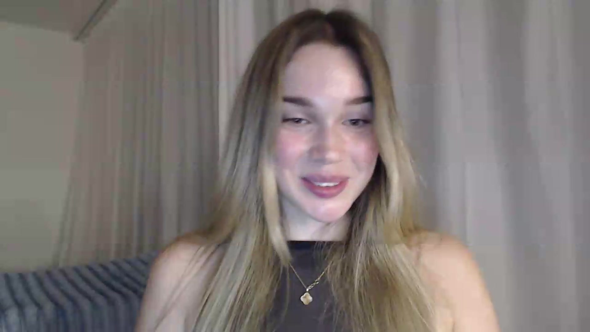 Gallery image thumbnail from Ooh_Cassie's myfreecams stream on, 07/17/2026, 20:38 image 17 of 20