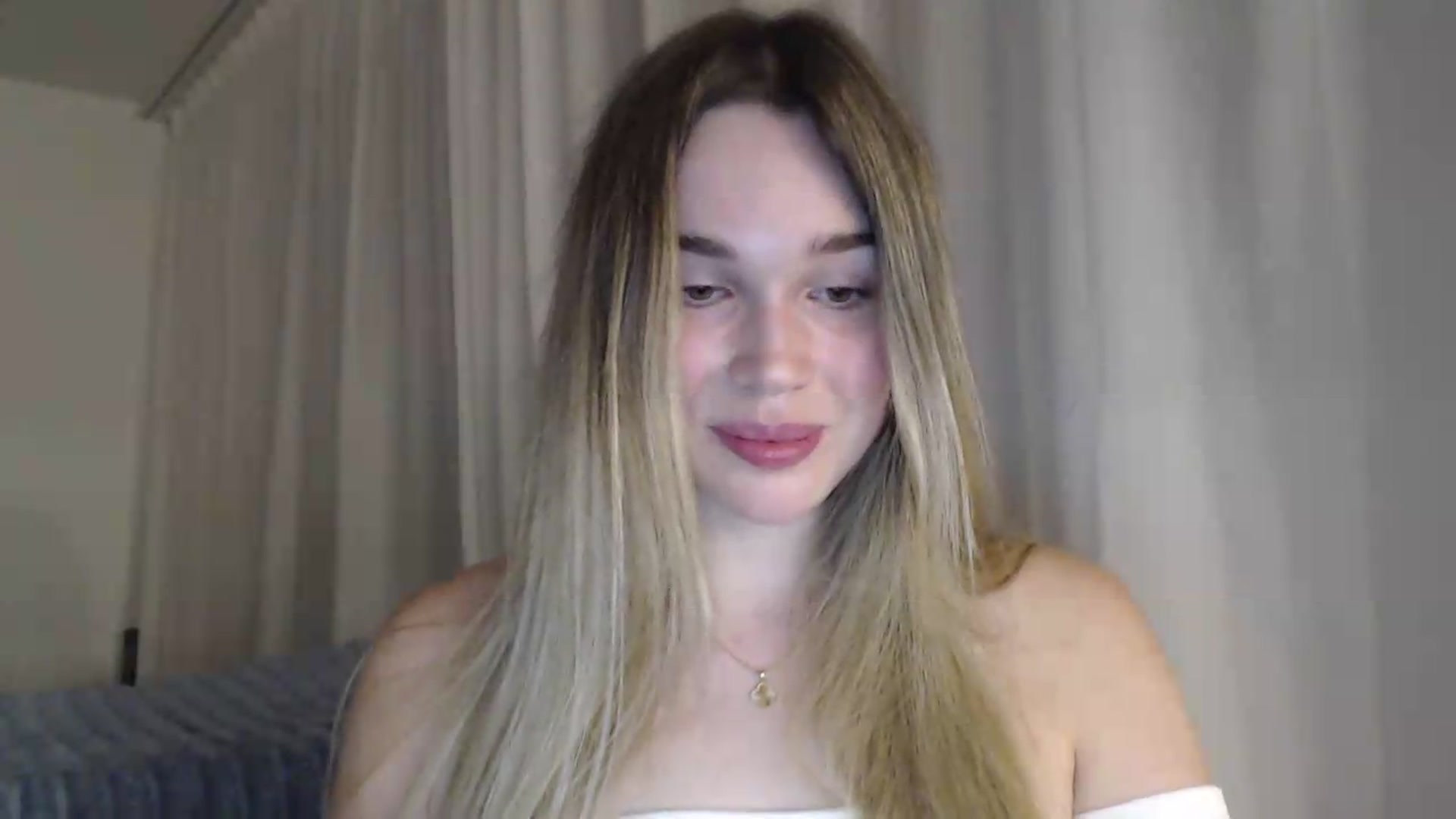 Gallery image thumbnail from Ooh_Cassie's myfreecams stream on, 07/20/2026, 22:13 image 12 of 20