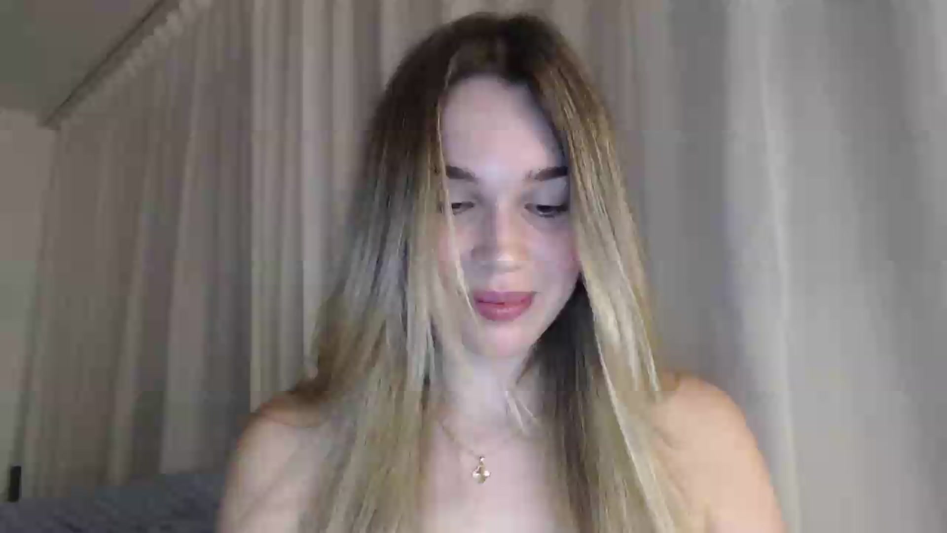 Gallery image thumbnail from Ooh_Cassie's myfreecams stream on, 07/20/2026, 22:13 image 1 of 20