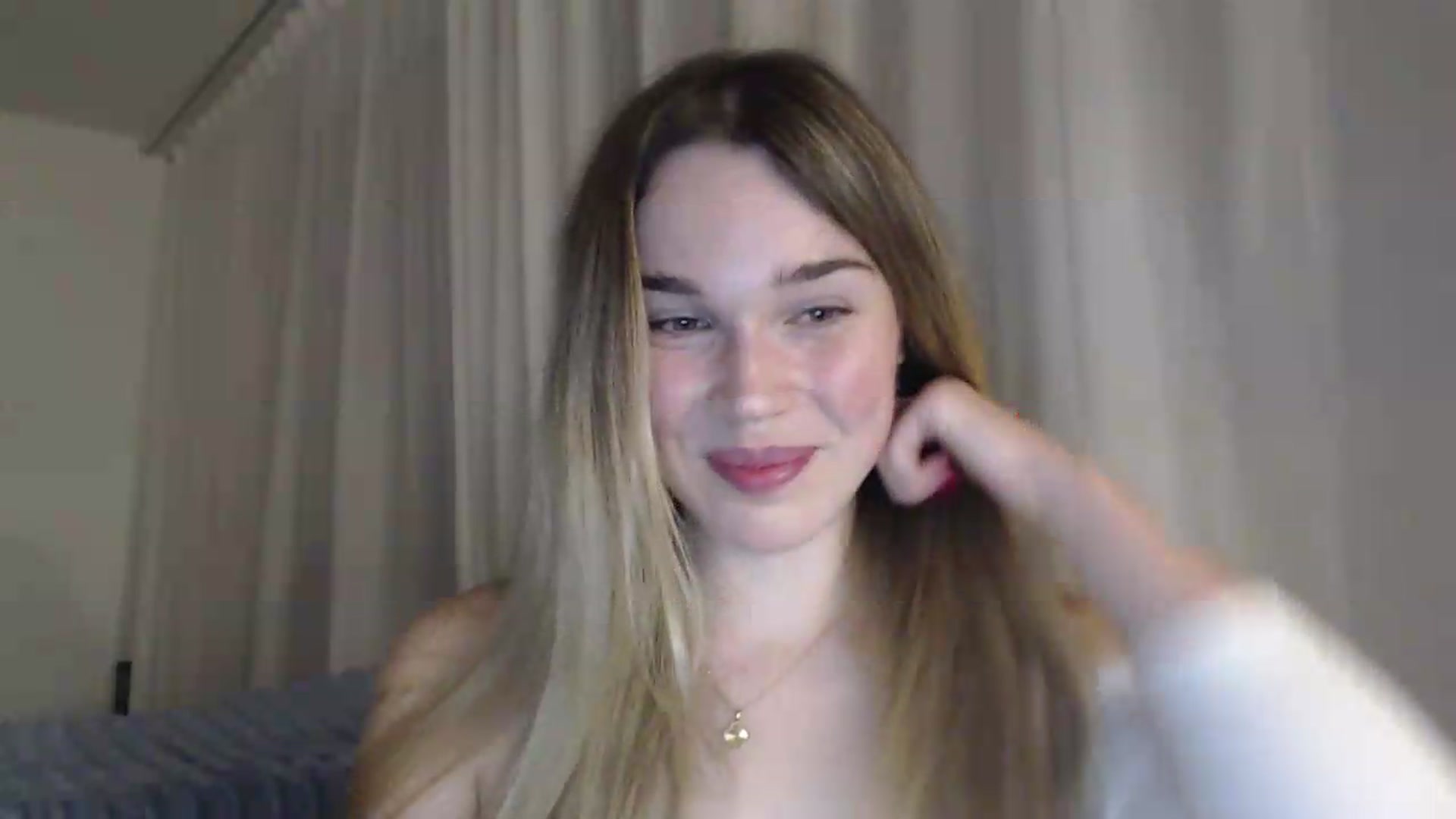 Gallery image thumbnail from Ooh_Cassie's myfreecams stream on, 07/20/2026, 22:13 image 20 of 20