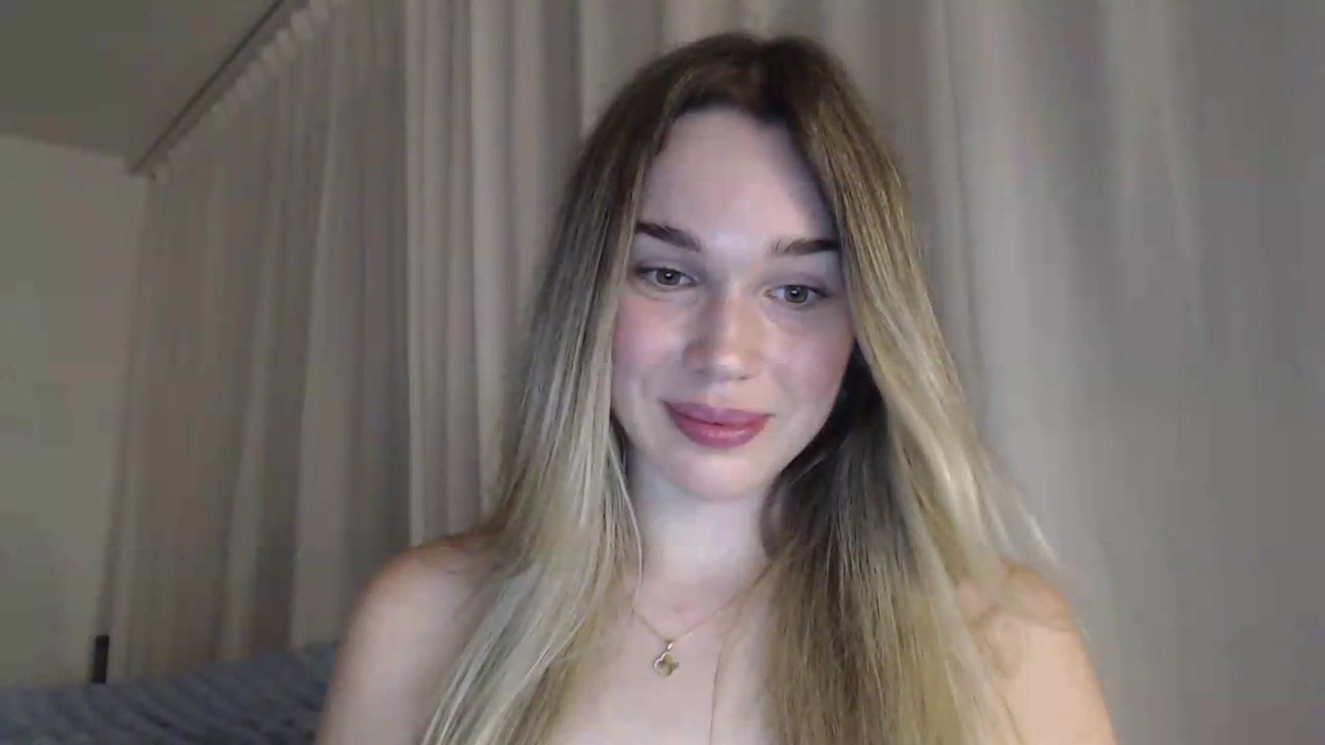Gallery image thumbnail from Ooh_Cassie's myfreecams stream on, 07/20/2026, 22:13 image 8 of 20