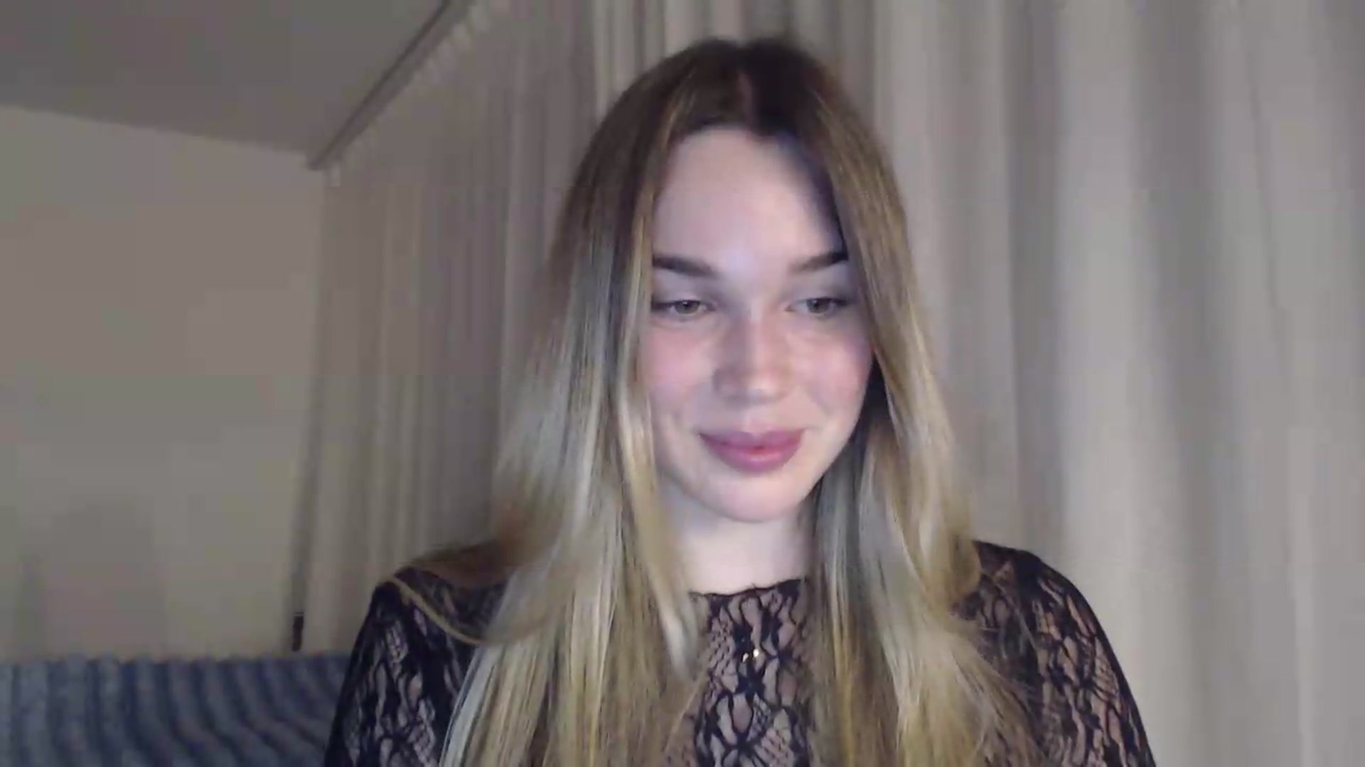 Gallery image thumbnail from Ooh_Cassie's myfreecams stream on, 07/21/2026, 20:32 image 10 of 20
