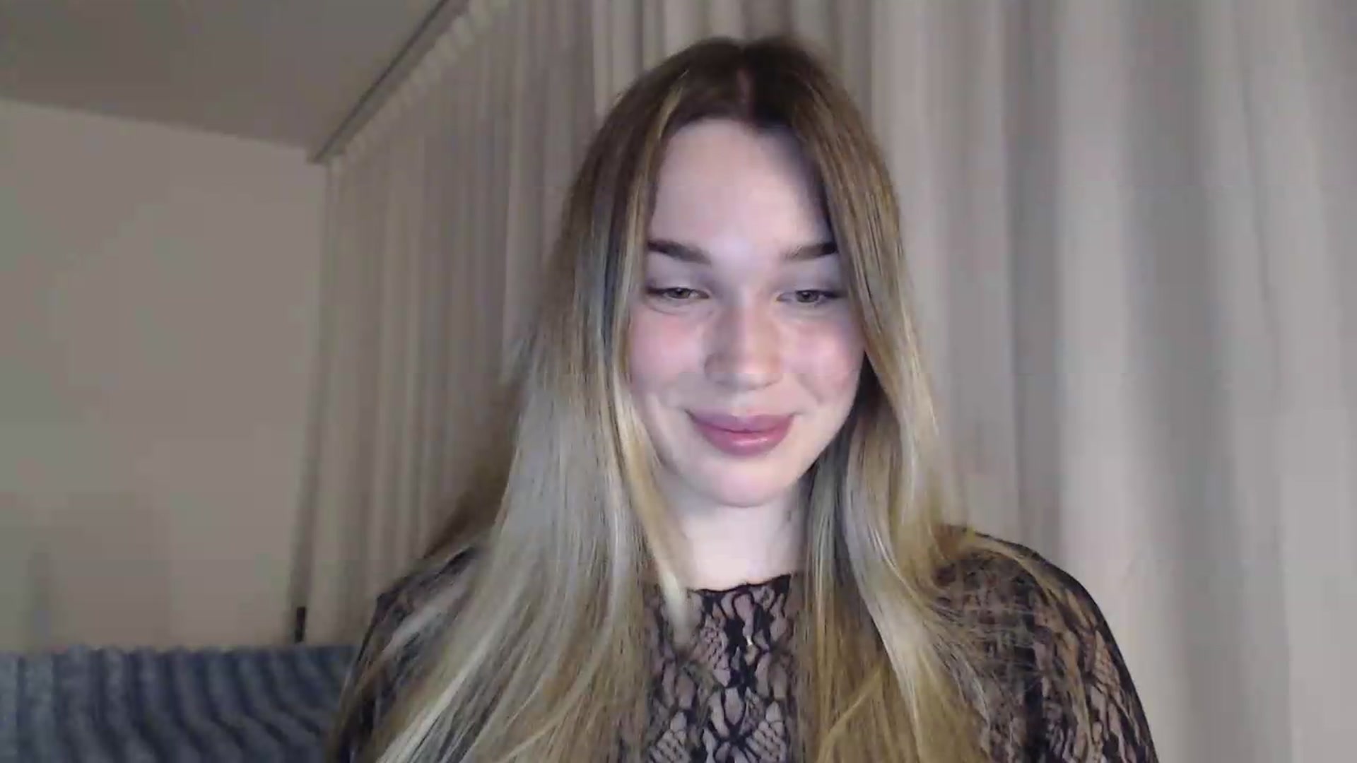 Gallery image thumbnail from Ooh_Cassie's myfreecams stream on, 07/21/2026, 20:32 image 12 of 20