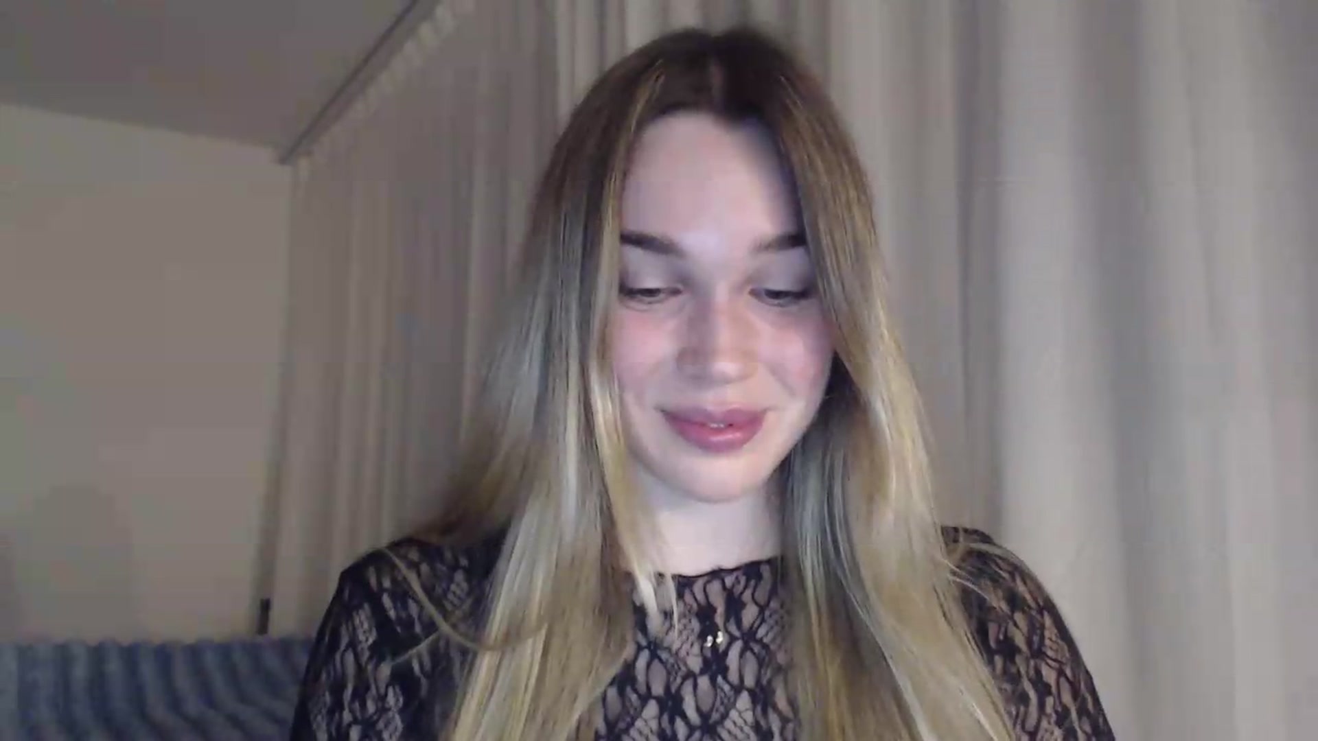 Gallery image thumbnail from Ooh_Cassie's myfreecams stream on, 07/21/2026, 20:32 image 6 of 20