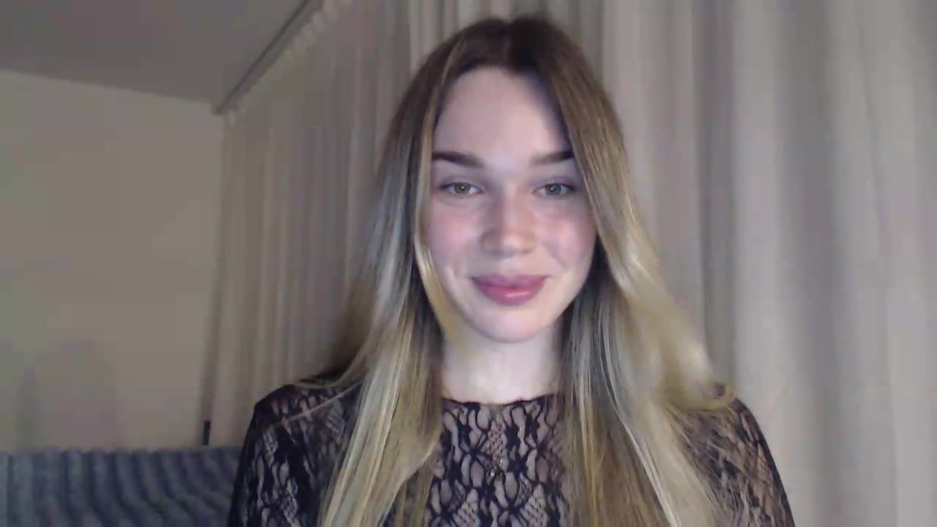 Gallery image thumbnail from Ooh_Cassie's myfreecams stream on, 07/21/2026, 20:32 image 4 of 20