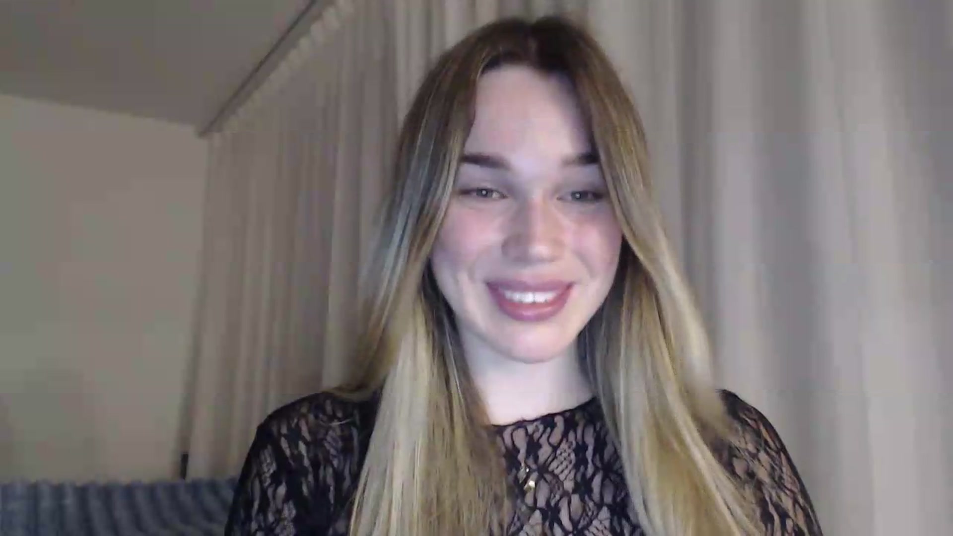 Gallery image thumbnail from Ooh_Cassie's myfreecams stream on, 07/21/2026, 21:05 image 10 of 20