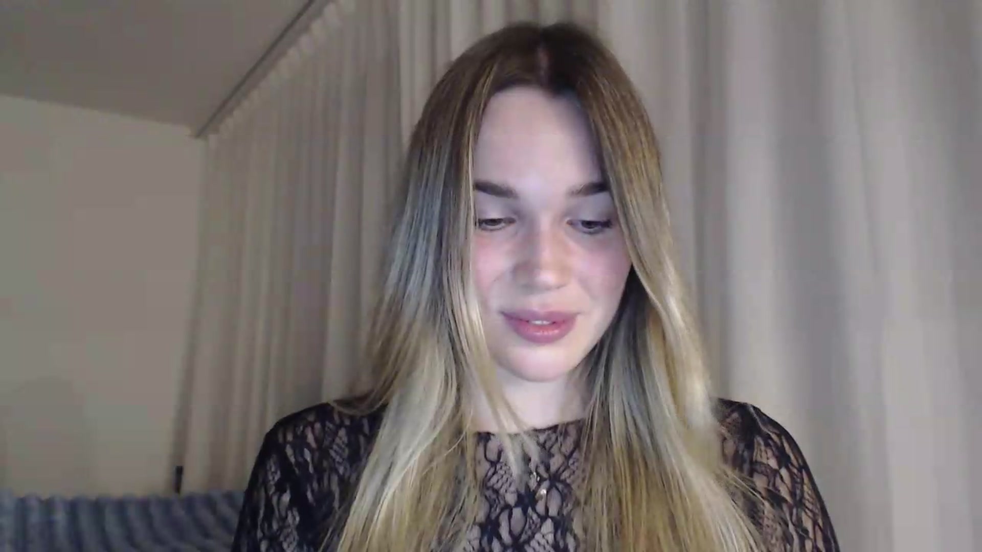 Gallery image thumbnail from Ooh_Cassie's myfreecams stream on, 07/21/2026, 21:05 image 5 of 20