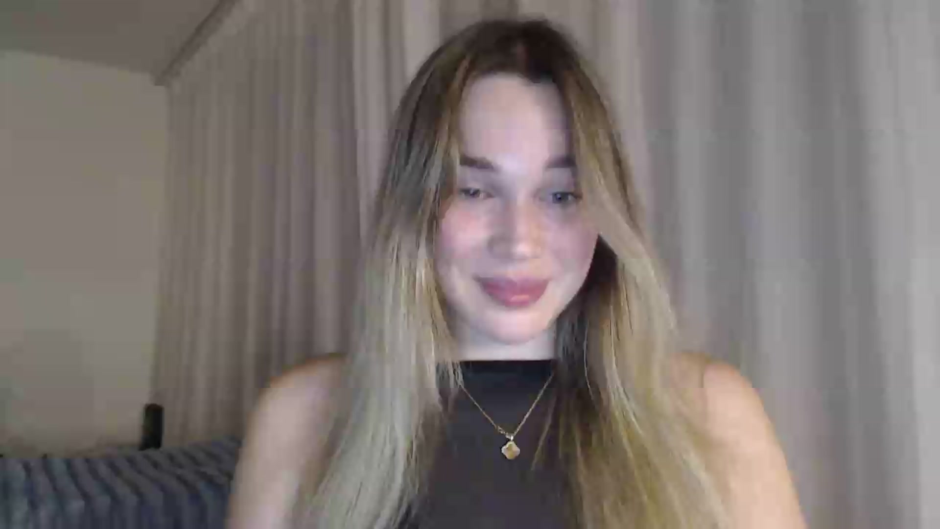 Gallery image thumbnail from Ooh_Cassie's myfreecams stream on, 07/23/2026, 21:11 image 3 of 20
