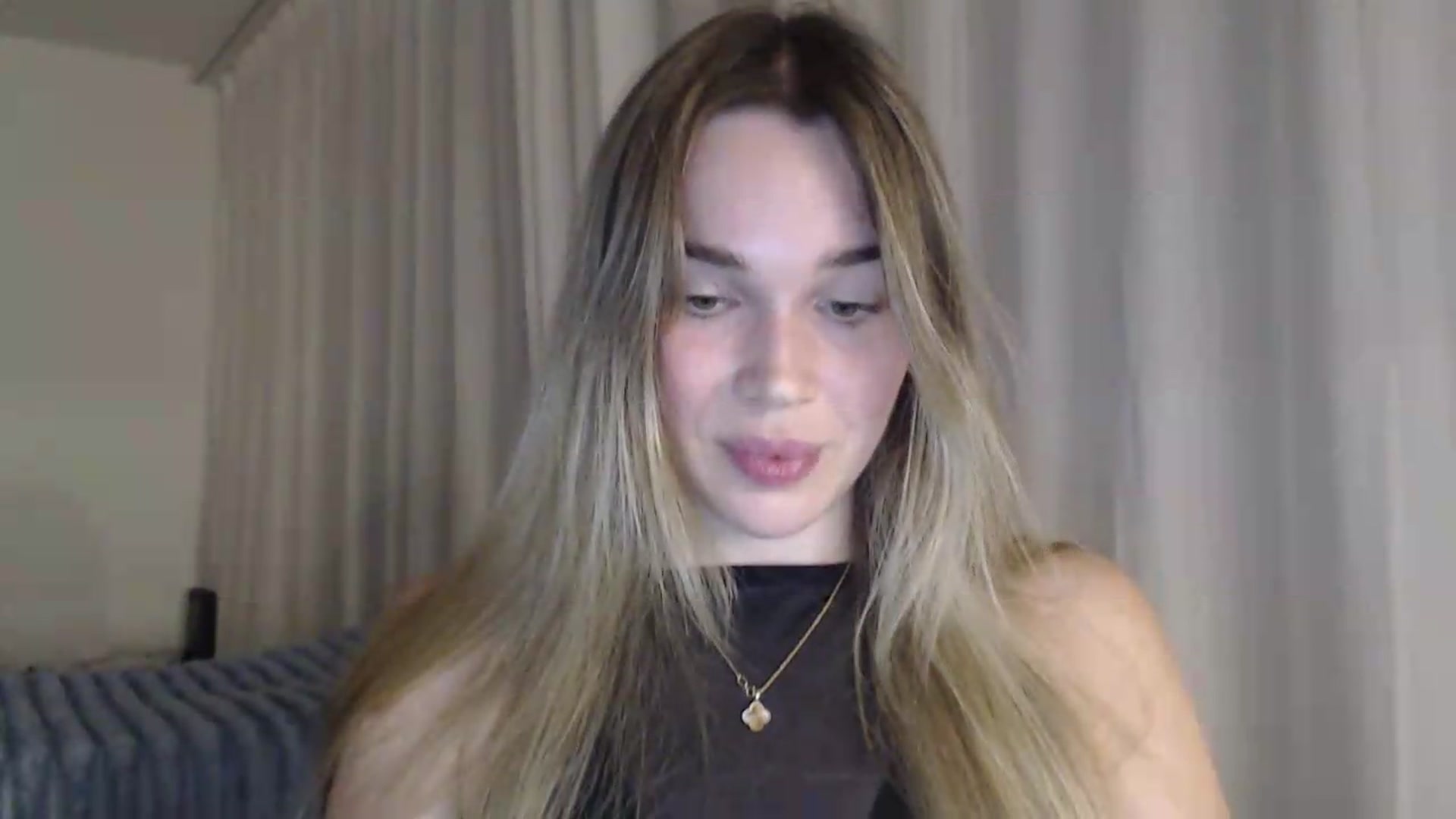 Gallery image thumbnail from Ooh_Cassie's myfreecams stream on, 07/23/2026, 21:11 image 13 of 20