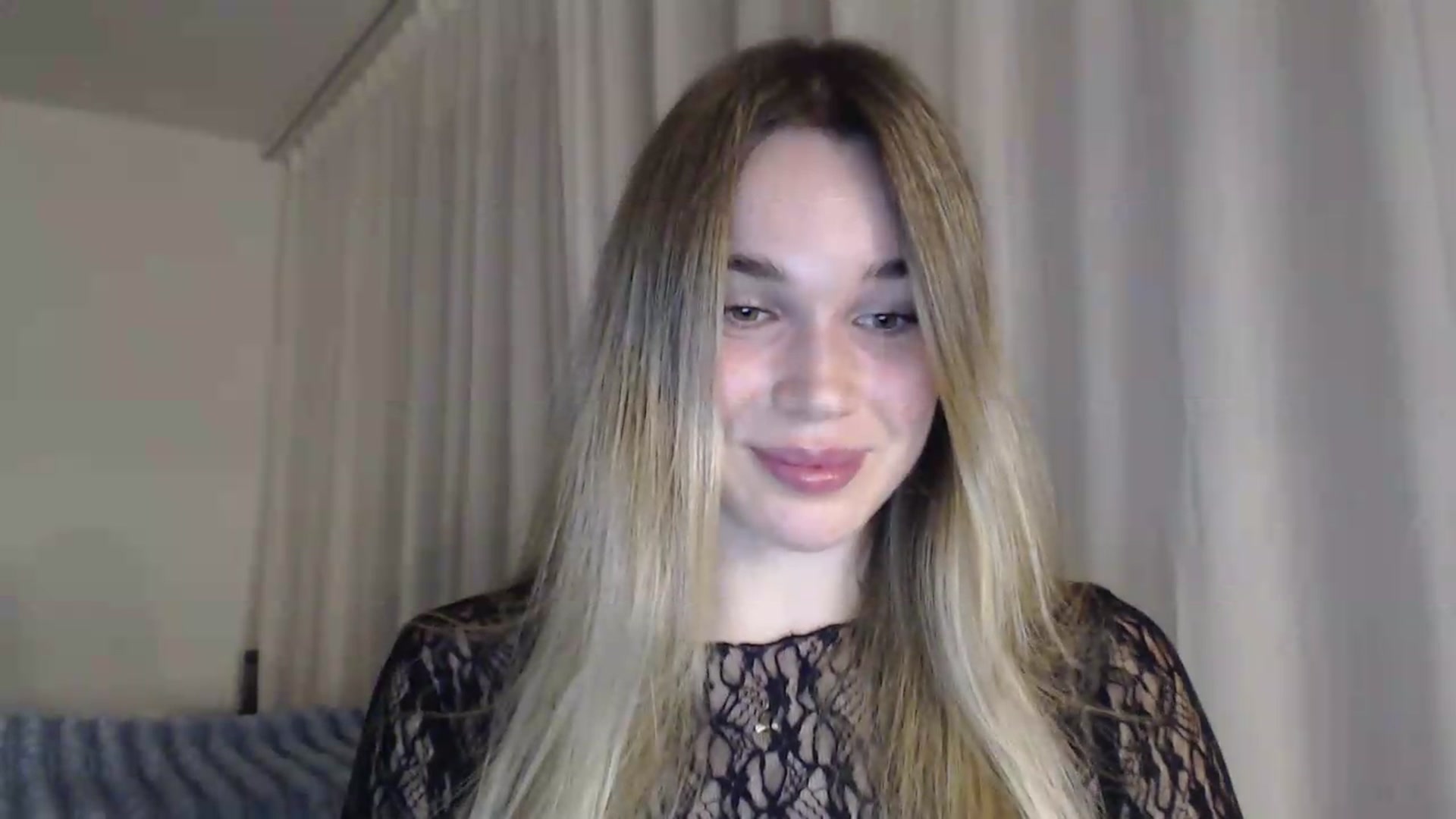 Gallery image thumbnail from Ooh_Cassie's myfreecams stream on, 07/27/2026, 20:55 image 4 of 20