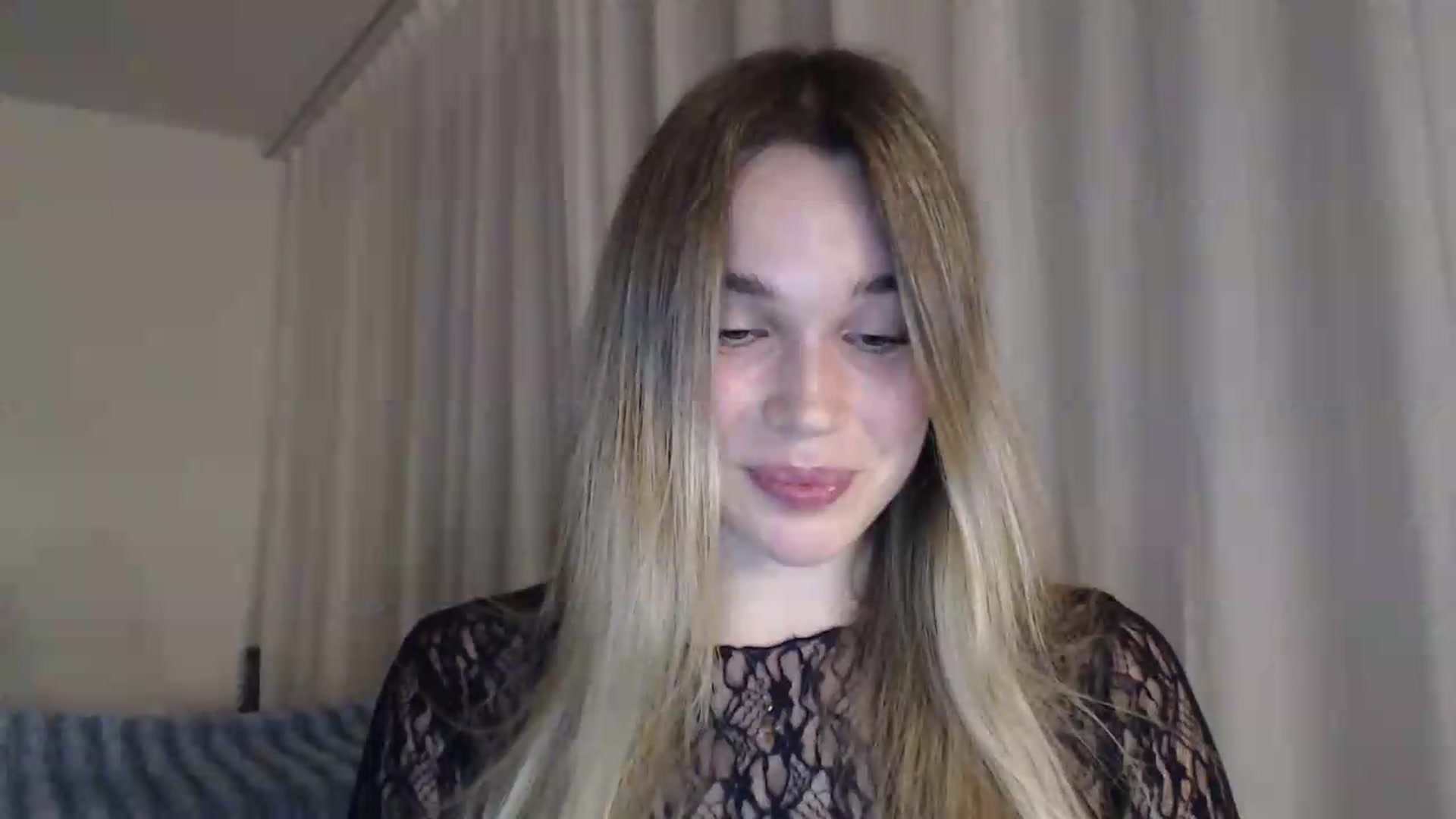 Gallery image thumbnail from Ooh_Cassie's myfreecams stream on, 07/27/2026, 20:55 image 7 of 20