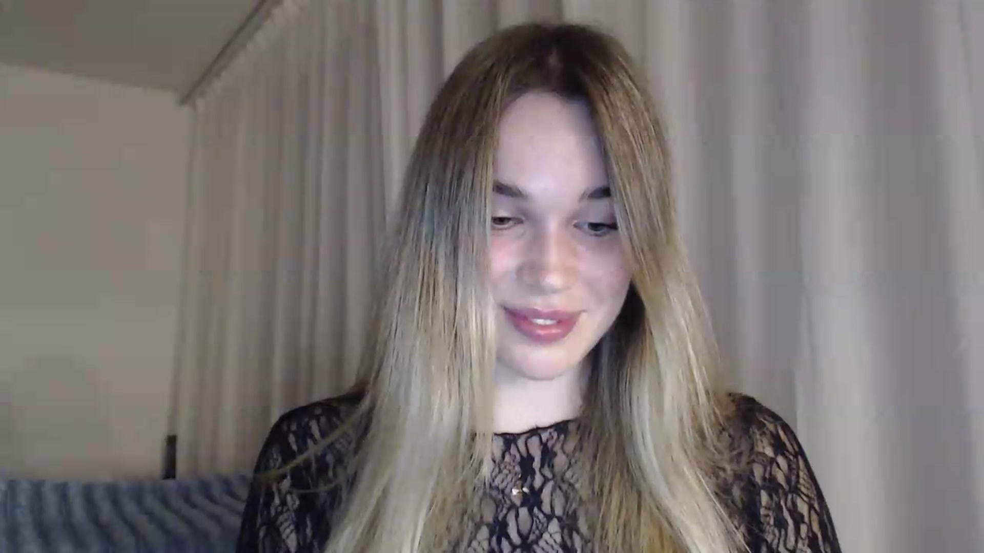 Gallery image thumbnail from Ooh_Cassie's myfreecams stream on, 07/27/2026, 20:55 image 5 of 20