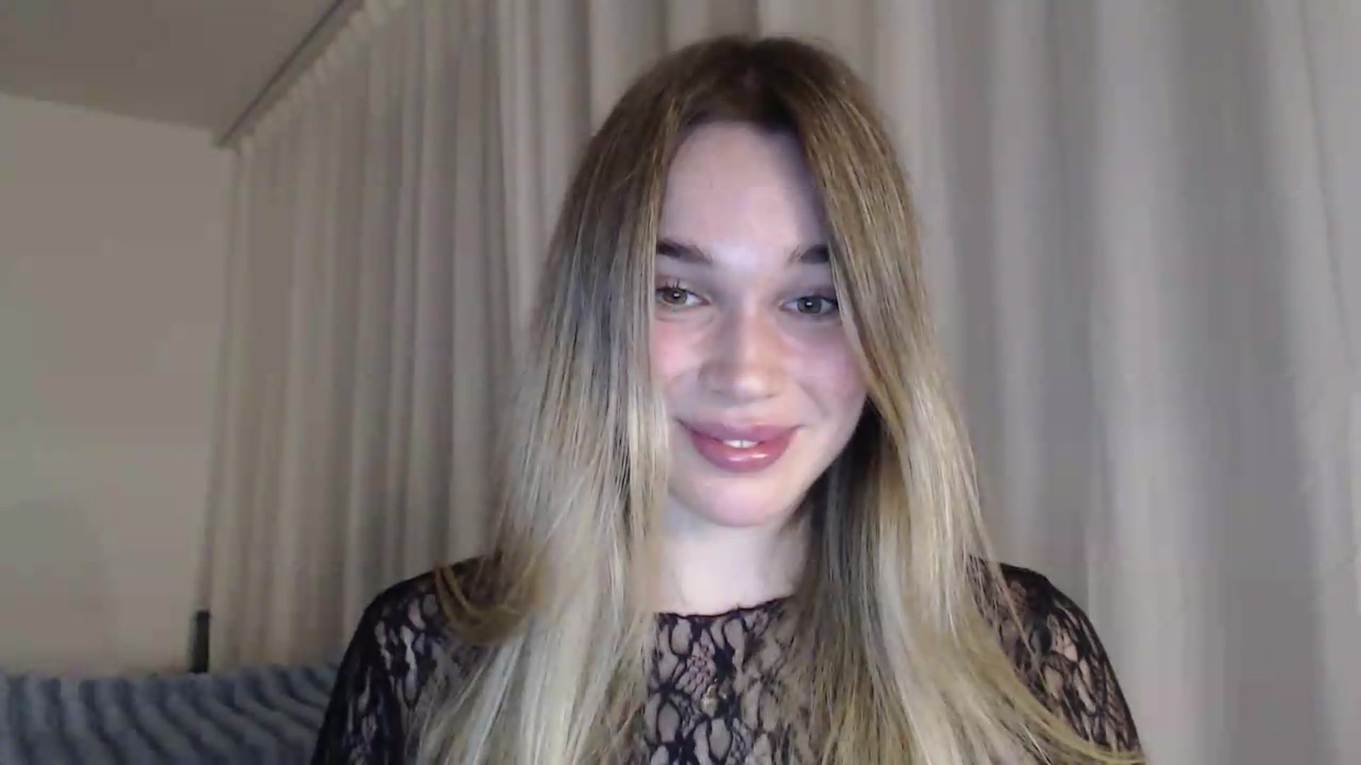 Gallery image thumbnail from Ooh_Cassie's myfreecams stream on, 07/27/2026, 20:55 image 19 of 20