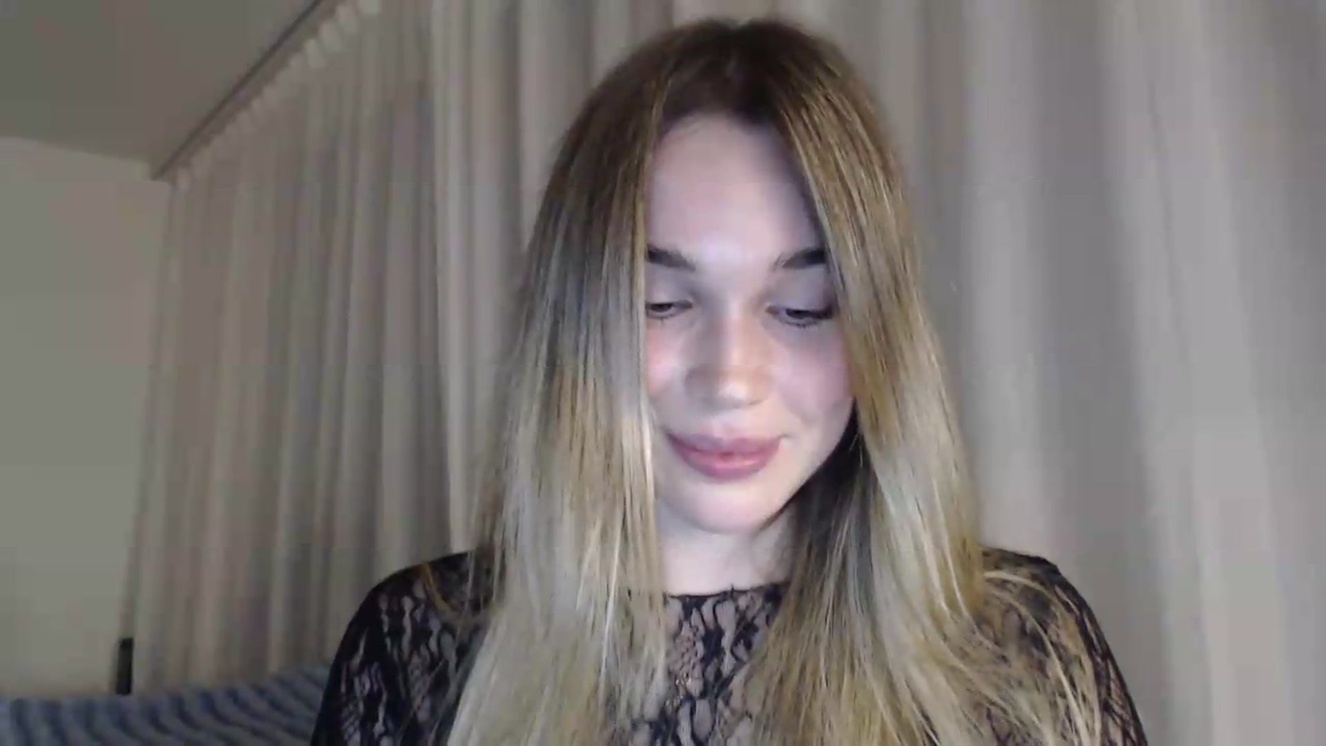 Gallery image thumbnail from Ooh_Cassie's myfreecams stream on, 07/27/2026, 21:42 image 16 of 20