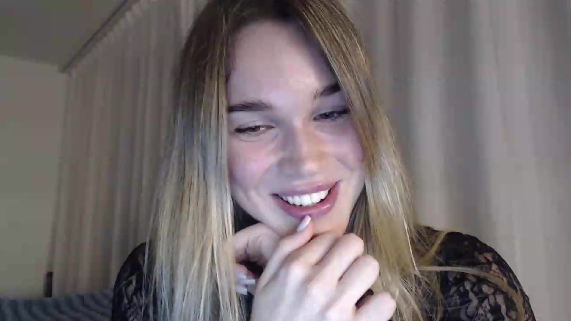 Gallery image thumbnail from Ooh_Cassie's myfreecams stream on, 07/27/2026, 21:42 image 19 of 20