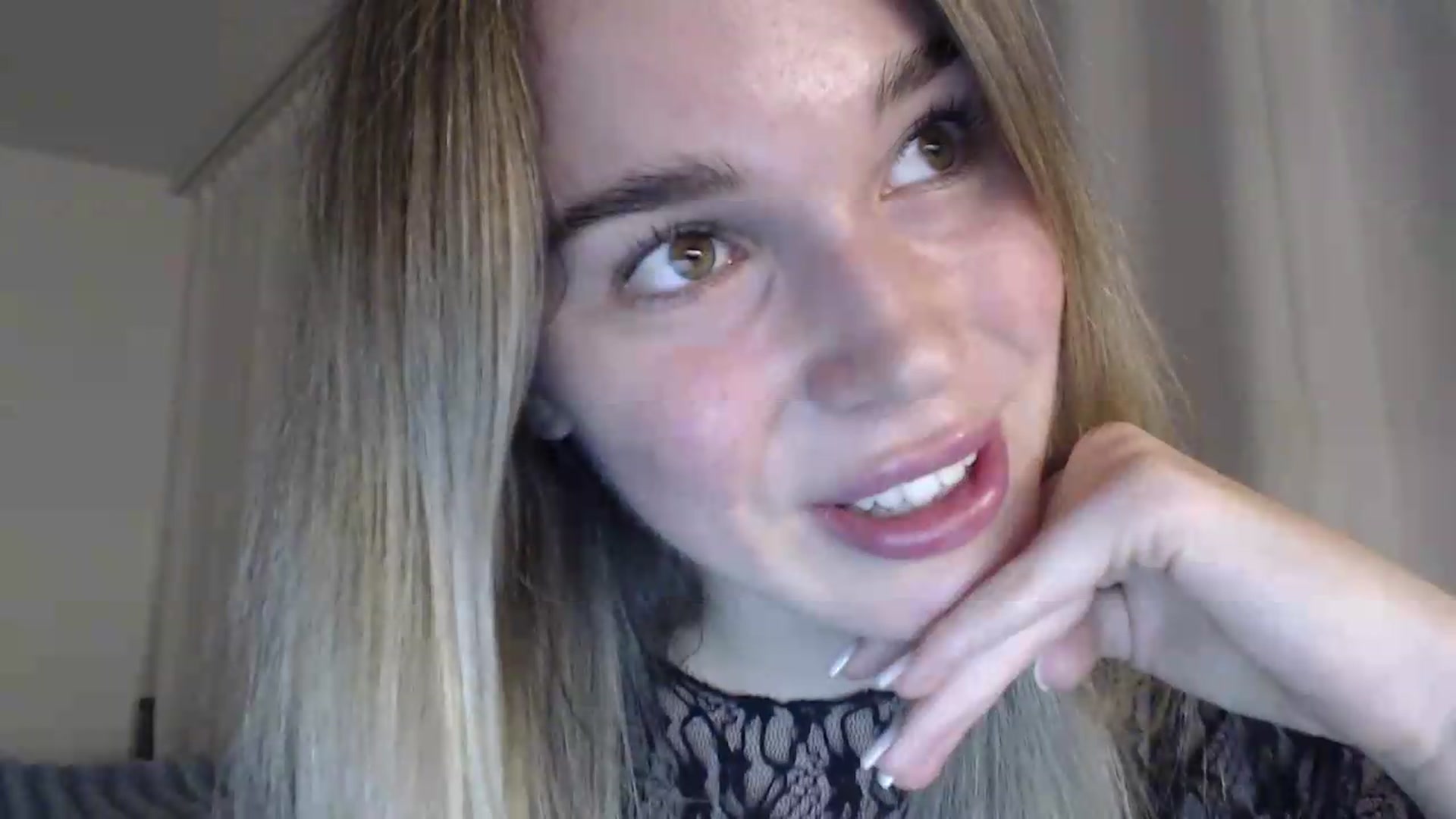 Gallery image thumbnail from Ooh_Cassie's myfreecams stream on, 07/27/2026, 21:42 image 2 of 20