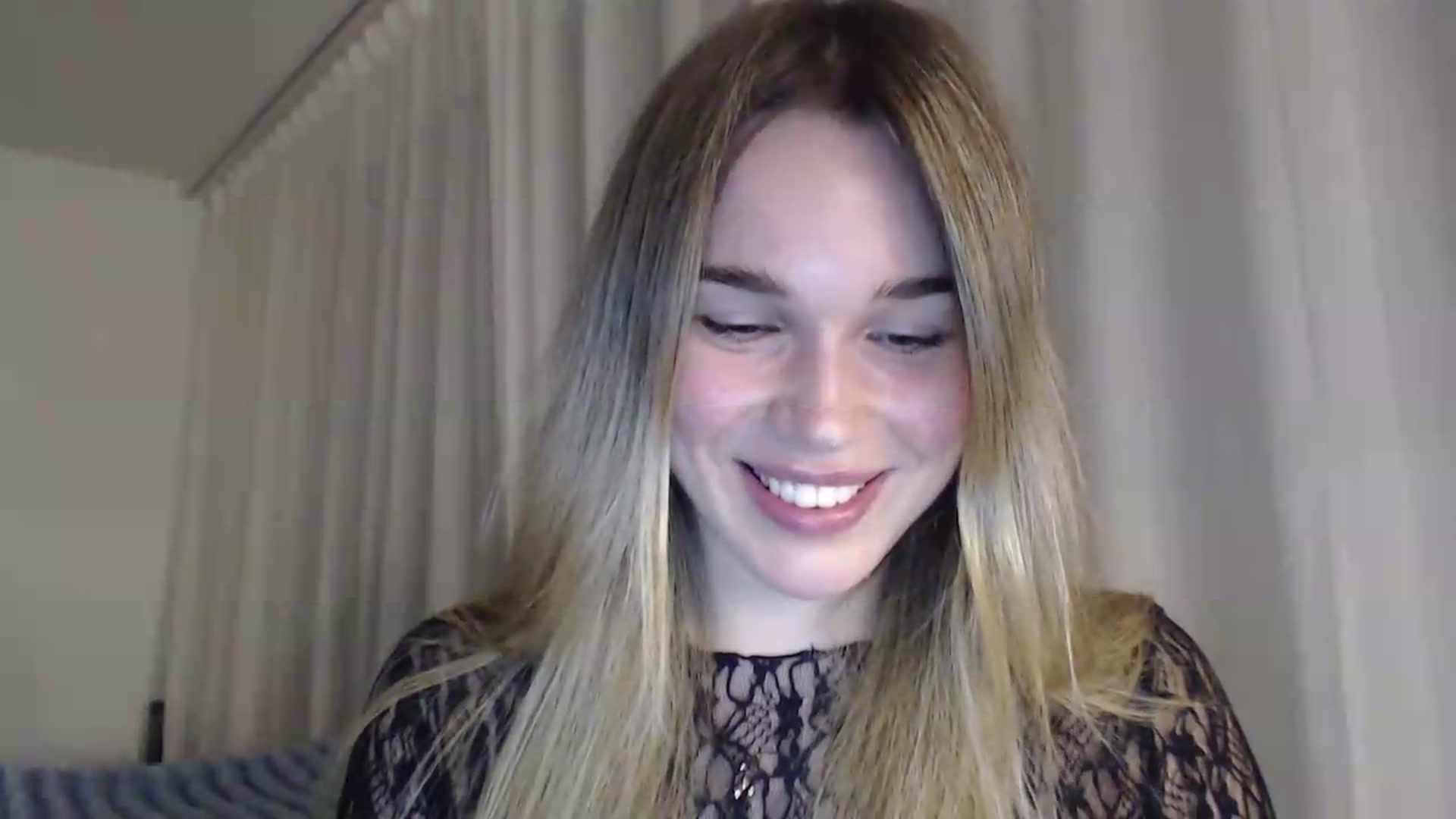 Gallery image thumbnail from Ooh_Cassie's myfreecams stream on, 07/27/2026, 21:42 image 4 of 20