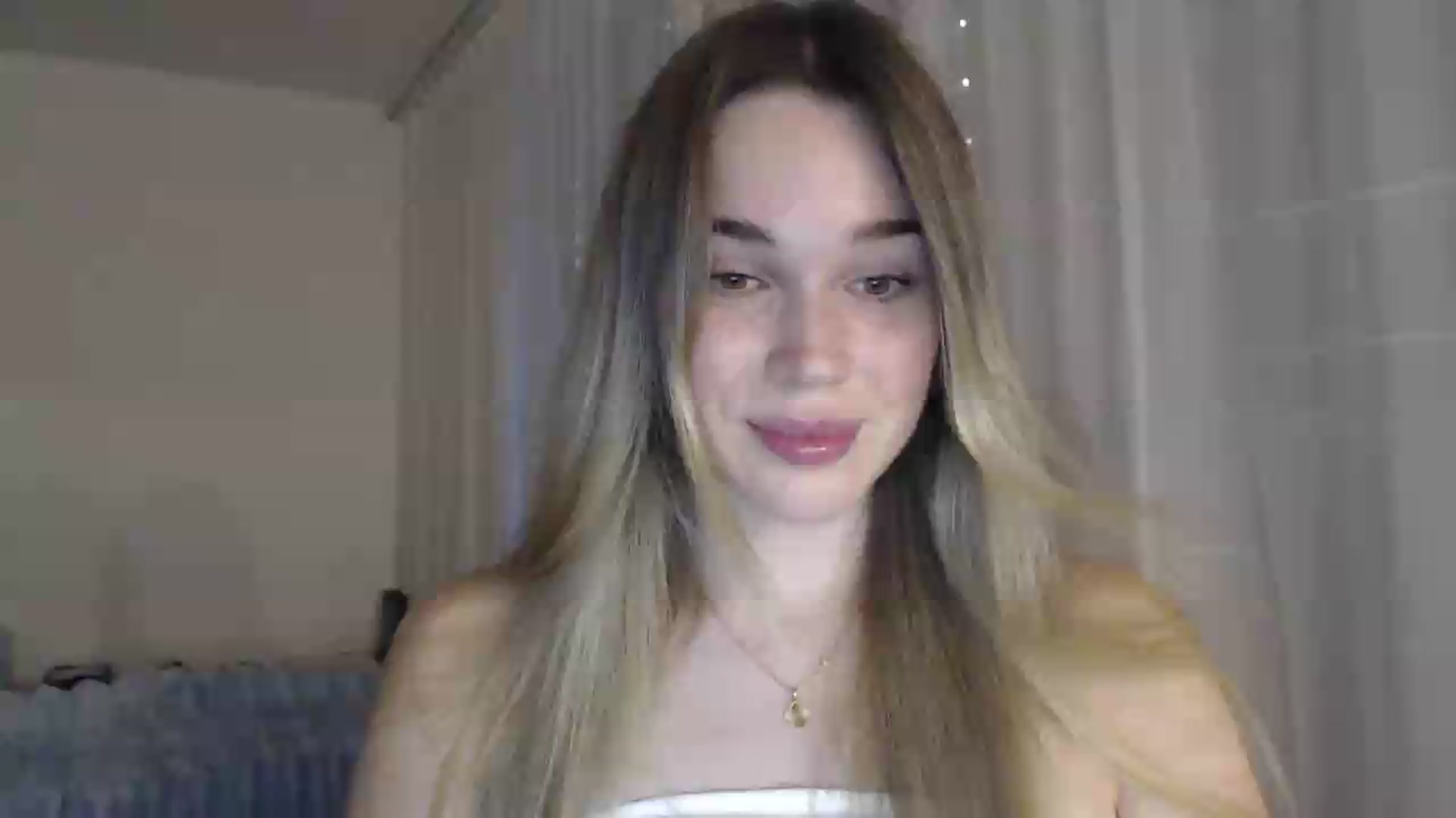 Gallery image thumbnail from Ooh_Cassie's myfreecams stream on, 07/28/2026, 18:36 image 5 of 20