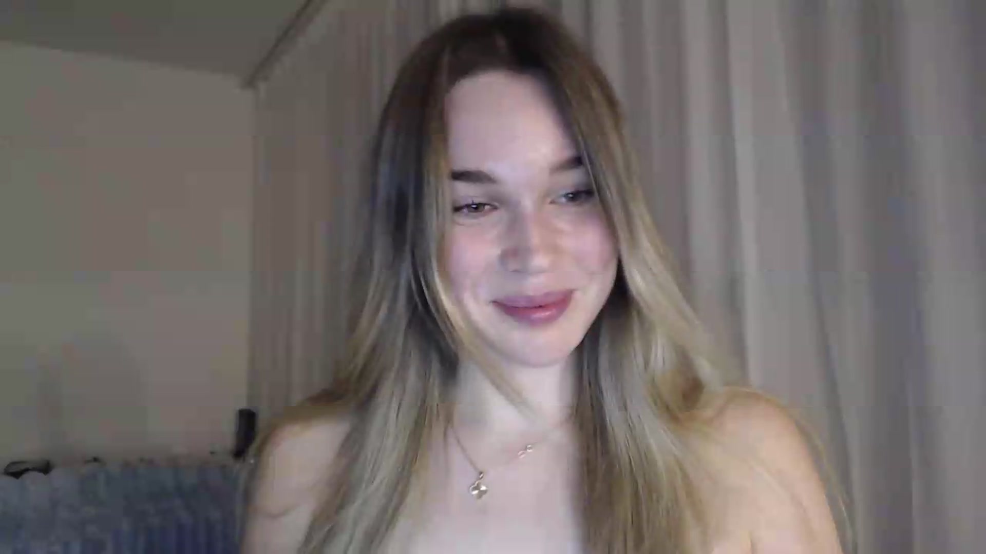 Gallery image thumbnail from Ooh_Cassie's myfreecams stream on, 07/28/2026, 20:00 image 16 of 20