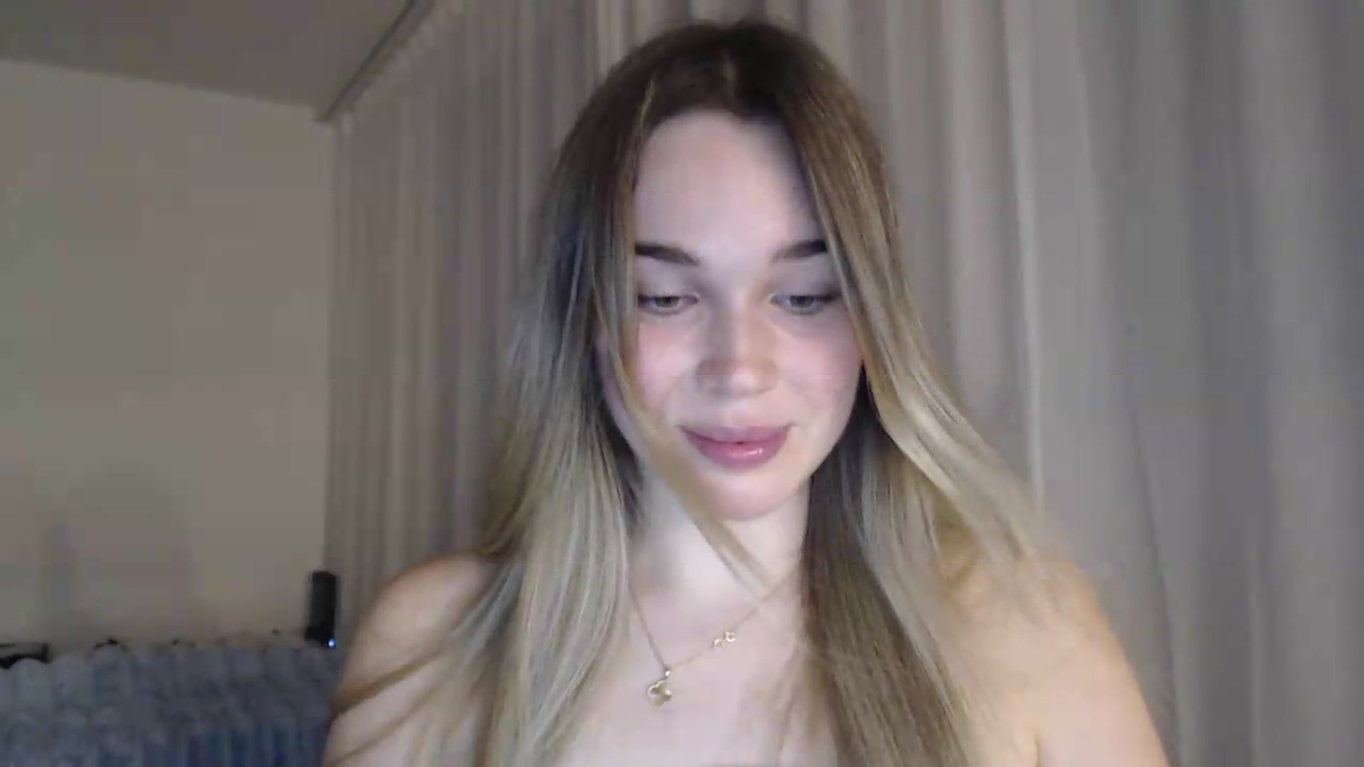 Gallery image thumbnail from Ooh_Cassie's myfreecams stream on, 07/28/2026, 20:00 image 11 of 20