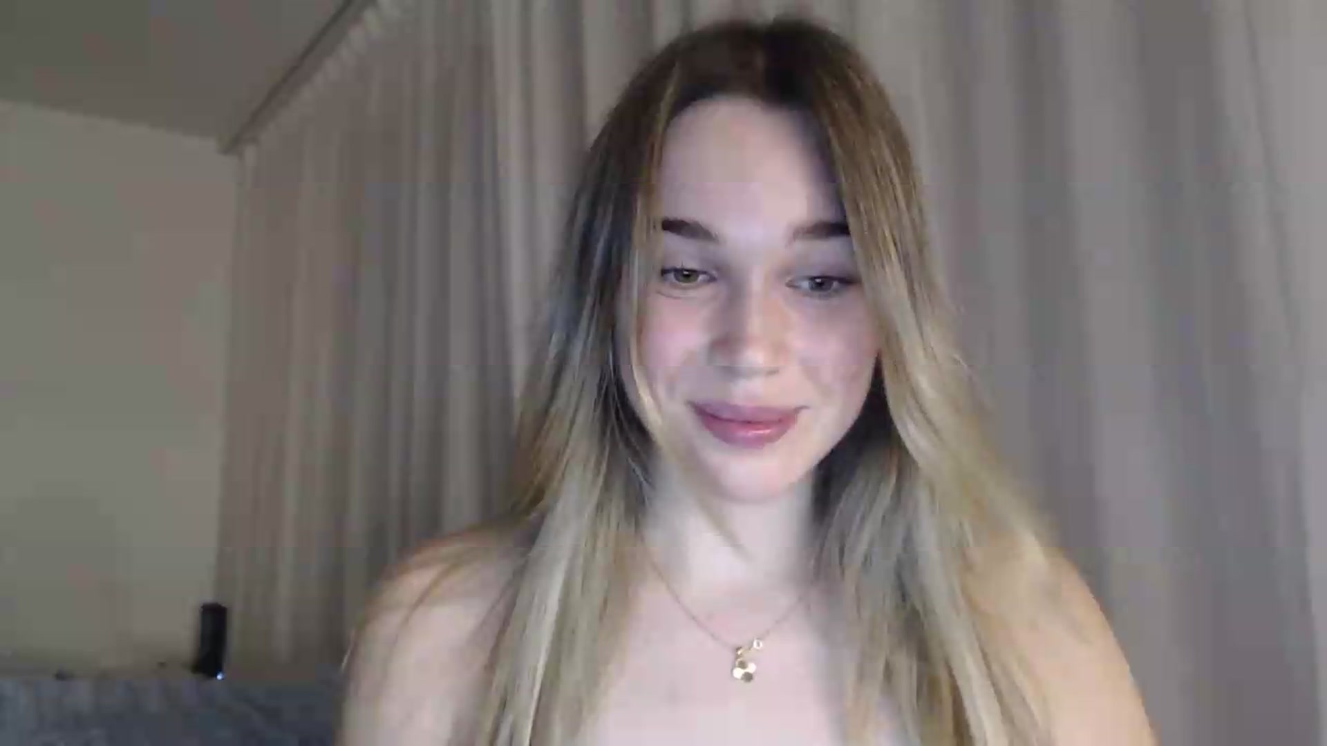 Gallery image thumbnail from Ooh_Cassie's myfreecams stream on, 07/28/2026, 20:00 image 20 of 20