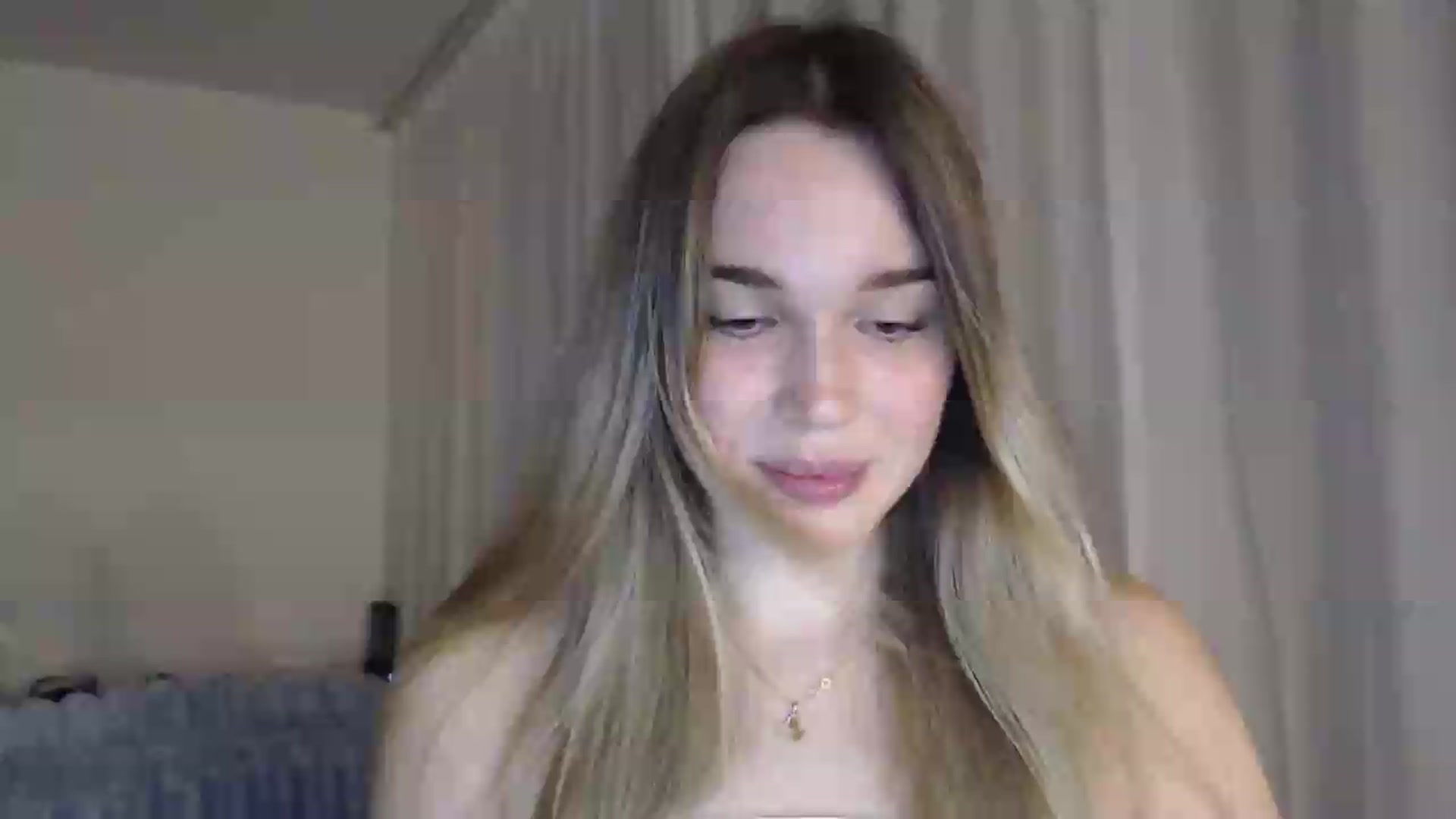 Gallery image thumbnail from Ooh_Cassie's myfreecams stream on, 07/28/2026, 20:00 image 4 of 20