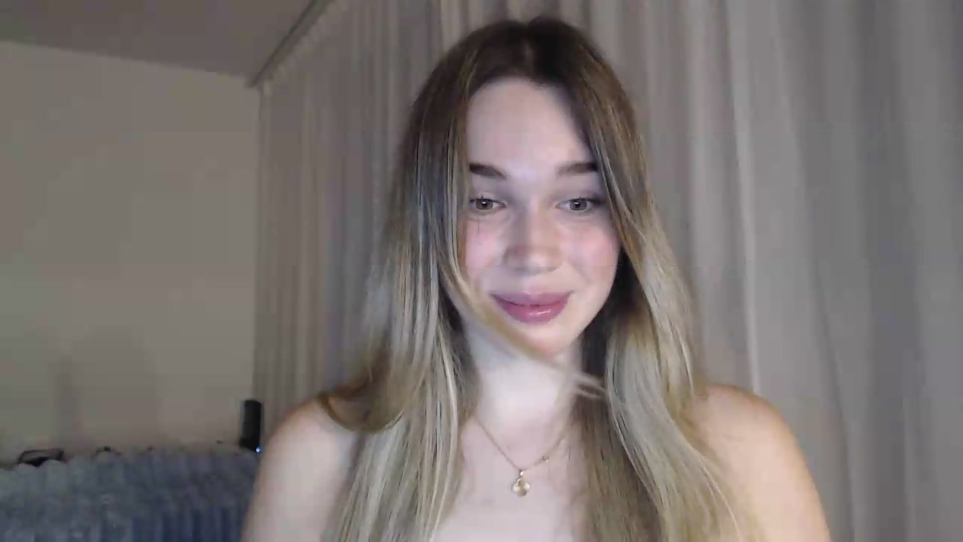 Gallery image thumbnail from Ooh_Cassie's myfreecams stream on, 07/28/2026, 20:00 image 5 of 20