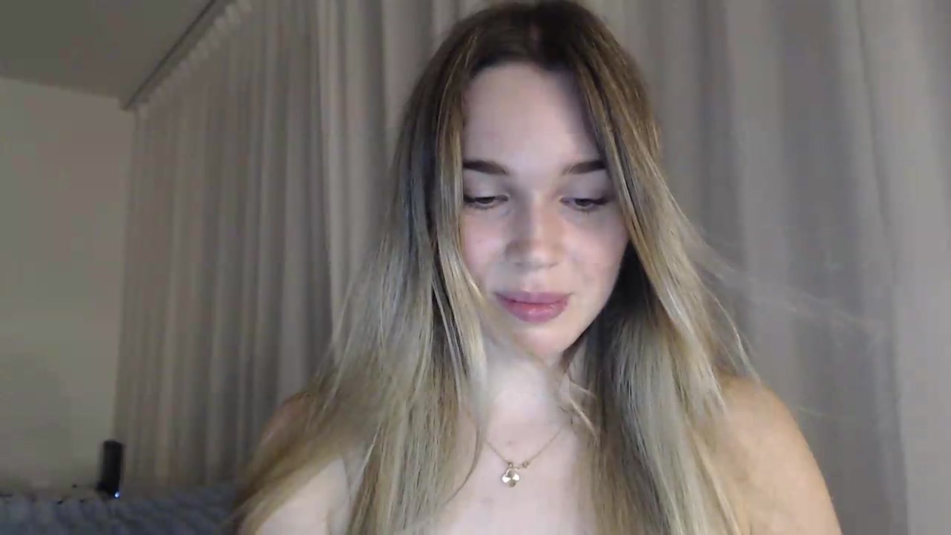 Gallery image thumbnail from Ooh_Cassie's myfreecams stream on, 07/28/2026, 20:22 image 16 of 20