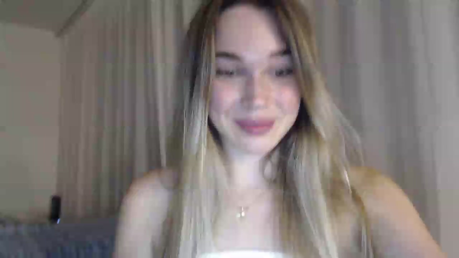 Gallery image thumbnail from Ooh_Cassie's myfreecams stream on, 07/28/2026, 20:22 image 14 of 20