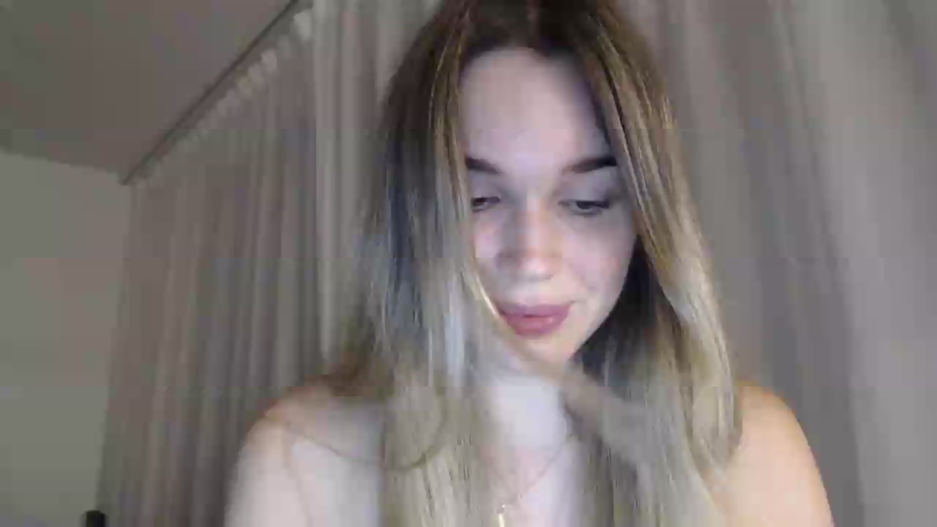 Gallery image thumbnail from Ooh_Cassie's myfreecams stream on, 07/28/2026, 20:22 image 2 of 20