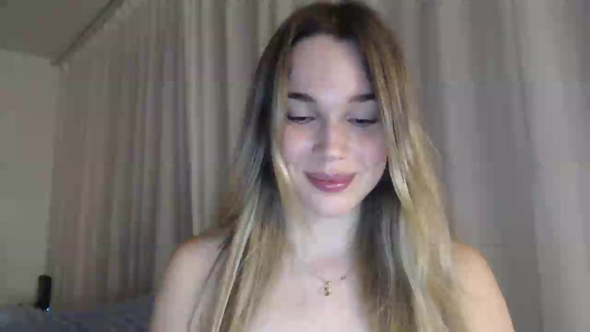 Gallery image thumbnail from Ooh_Cassie's myfreecams stream on, 07/28/2026, 21:27 image 1 of 20