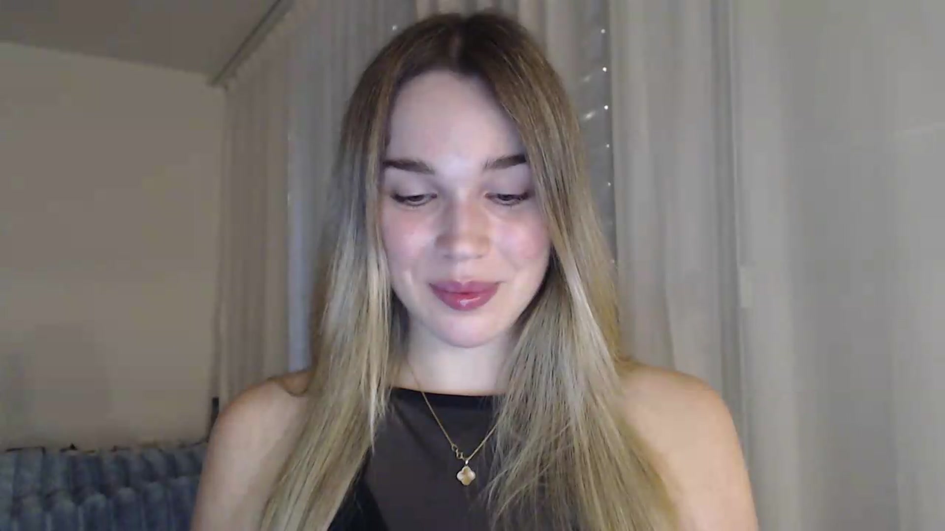 Gallery image thumbnail from Ooh_Cassie's myfreecams stream on, 07/29/2026, 18:19 image 6 of 20