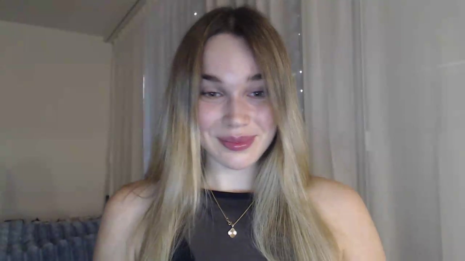 Gallery image thumbnail from Ooh_Cassie's myfreecams stream on, 07/29/2026, 18:19 image 3 of 20