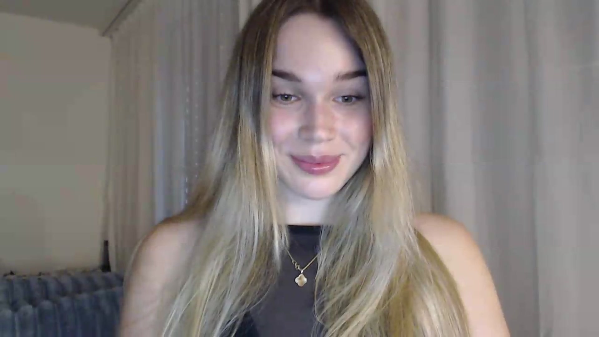 Gallery image thumbnail from Ooh_Cassie's myfreecams stream on, 07/29/2026, 18:19 image 18 of 20