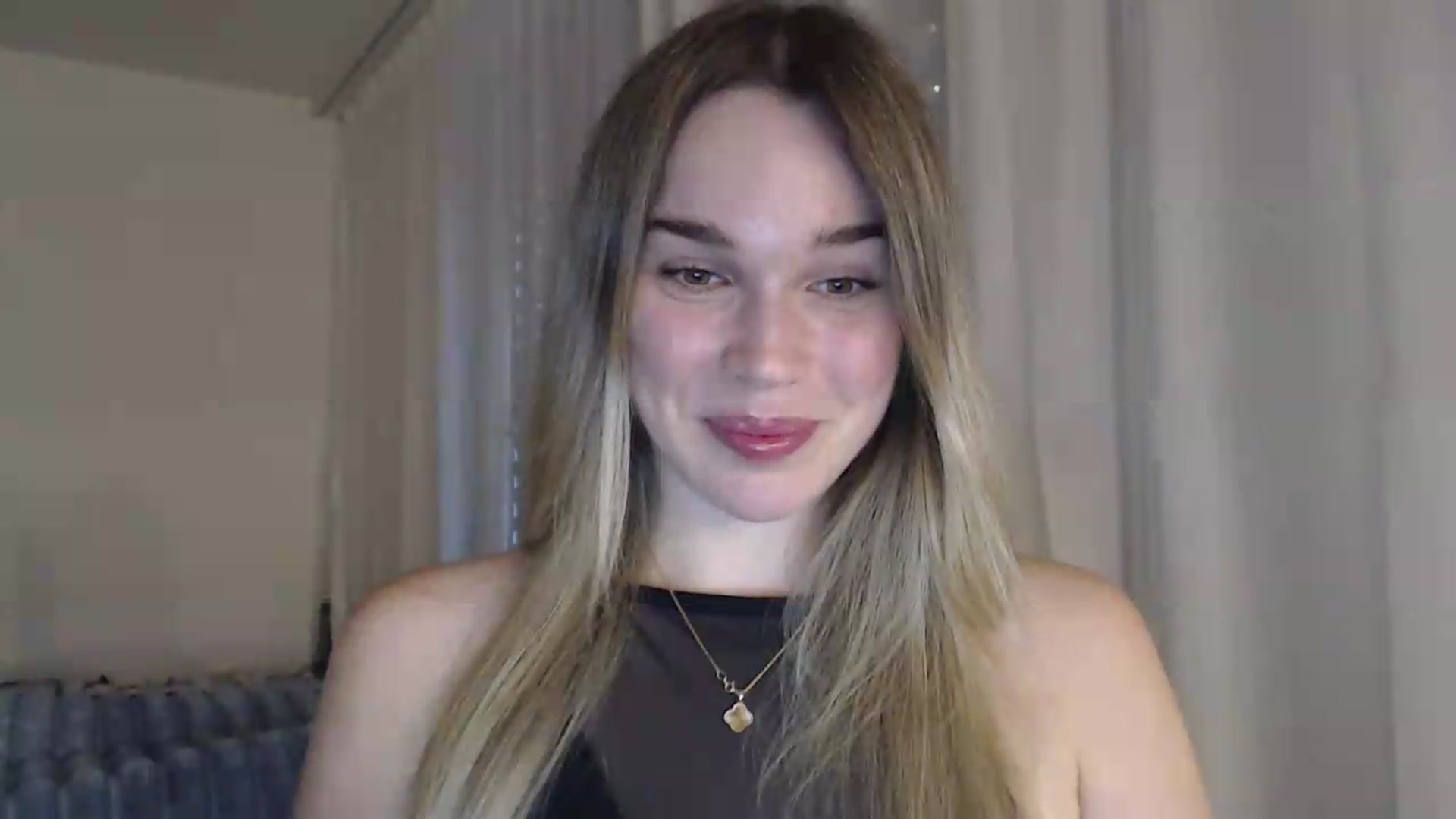 Gallery image thumbnail from Ooh_Cassie's myfreecams stream on, 07/29/2026, 18:19 image 7 of 20