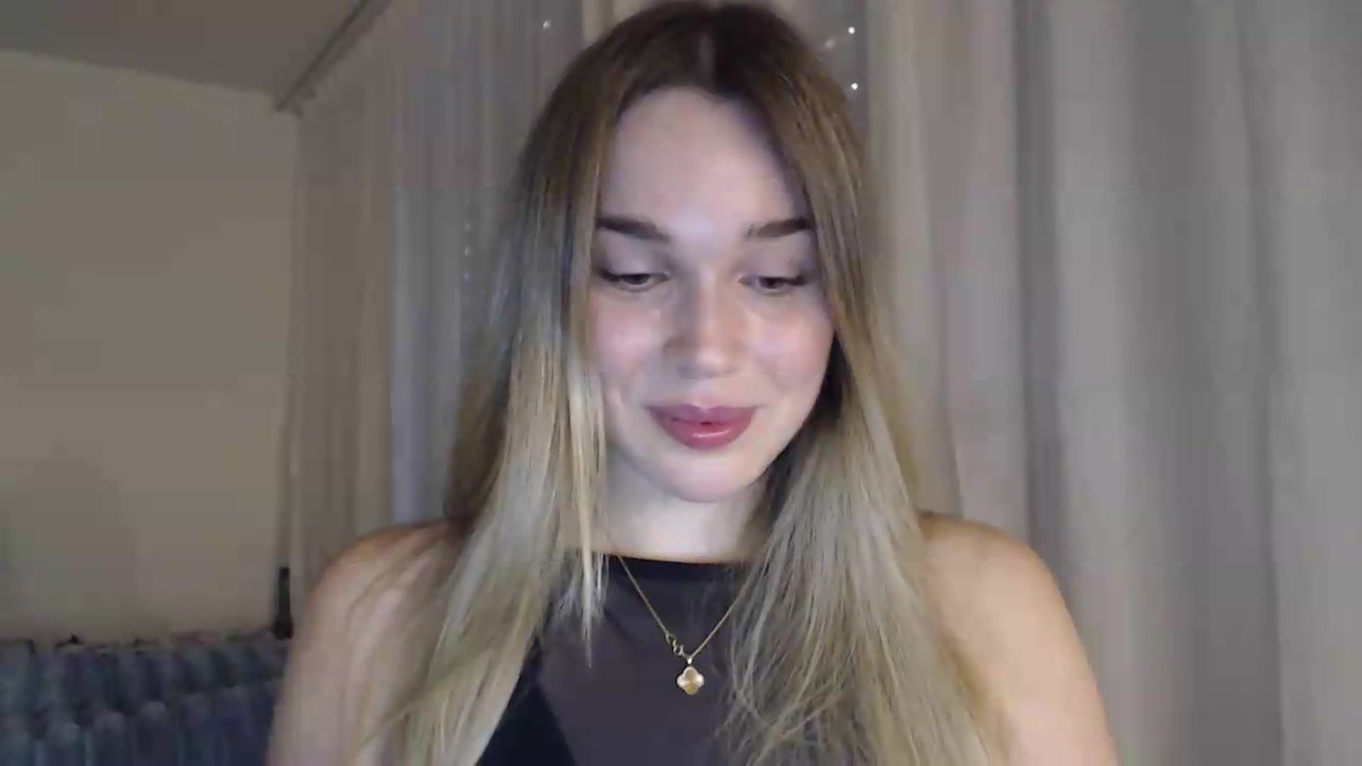 Gallery image thumbnail from Ooh_Cassie's myfreecams stream on, 07/29/2026, 18:19 image 16 of 20