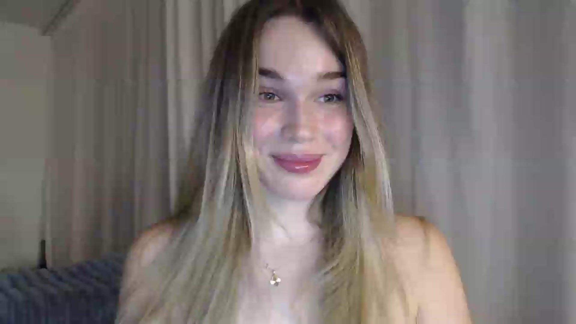 Gallery image thumbnail from Ooh_Cassie's myfreecams stream on, 07/29/2026, 22:00 image 17 of 20
