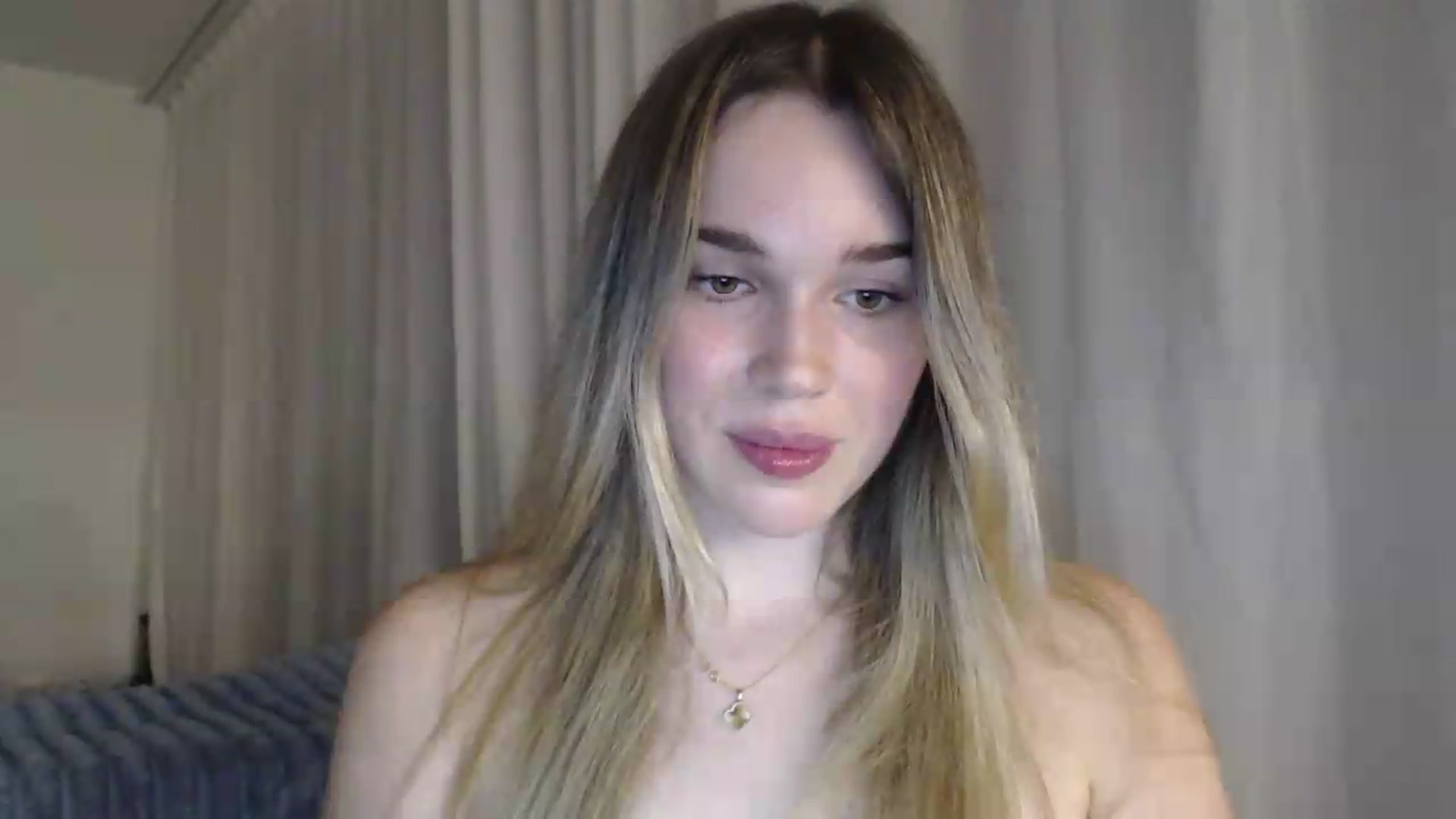 Gallery image thumbnail from Ooh_Cassie's myfreecams stream on, 07/29/2026, 22:00 image 12 of 20