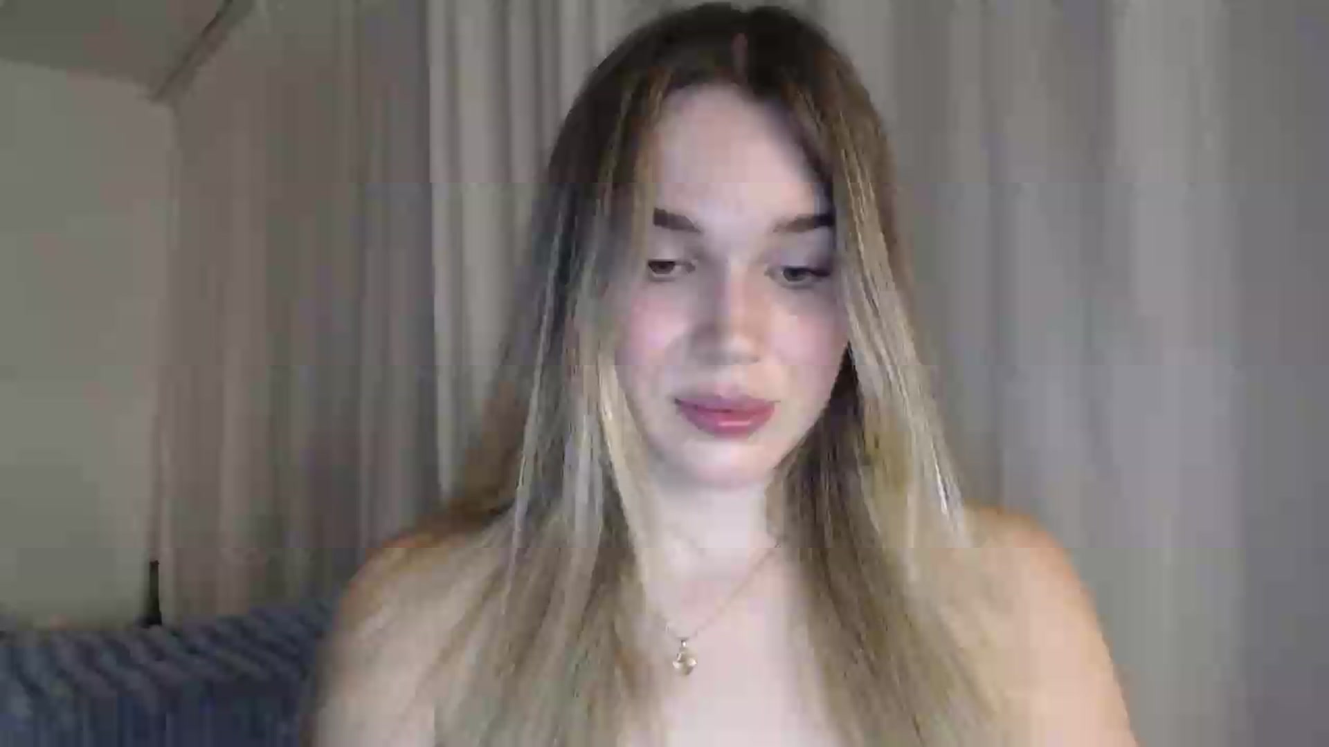 Gallery image thumbnail from Ooh_Cassie's myfreecams stream on, 07/29/2026, 22:00 image 7 of 20