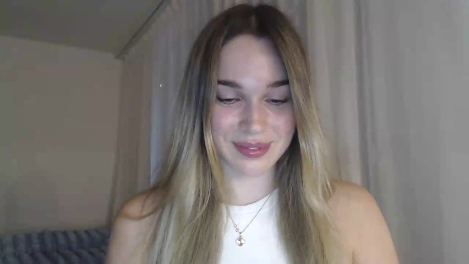 Gallery image thumbnail from Ooh_Cassie's myfreecams stream on, 07/30/2026, 17:34 image 9 of 20