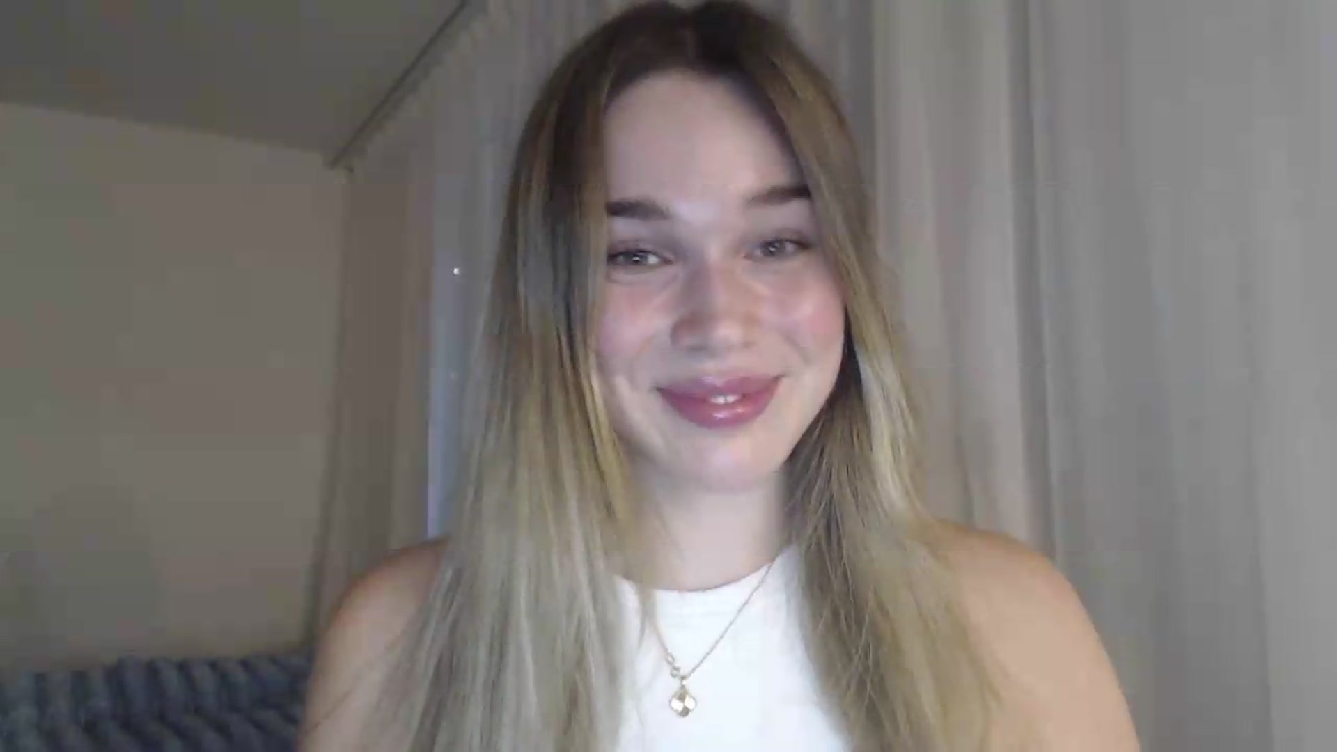 Gallery image thumbnail from Ooh_Cassie's myfreecams stream on, 07/30/2026, 17:34 image 6 of 20