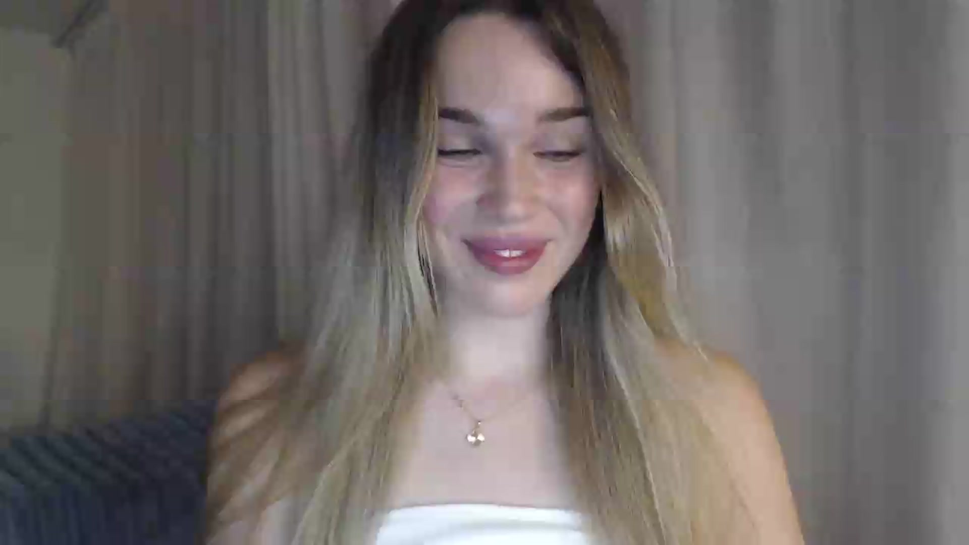 Gallery image thumbnail from Ooh_Cassie's myfreecams stream on, 07/30/2026, 21:57 image 7 of 20