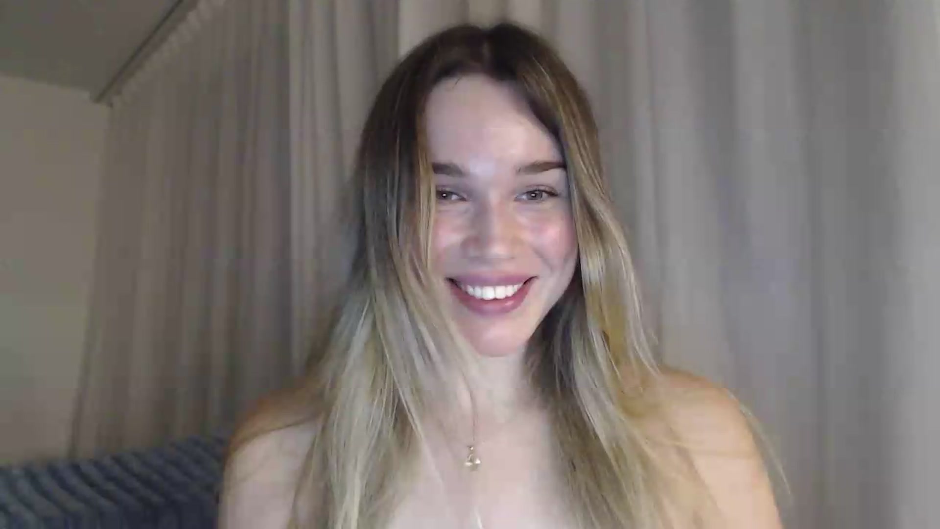 Gallery image thumbnail from Ooh_Cassie's myfreecams stream on, 07/30/2026, 21:57 image 17 of 20